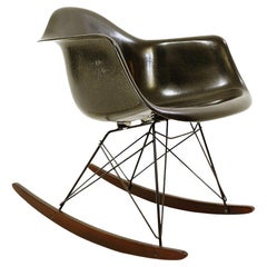 Chaise à bascule "RAR" de Charles & Ray Eames pour Herman Miller, années 1950
