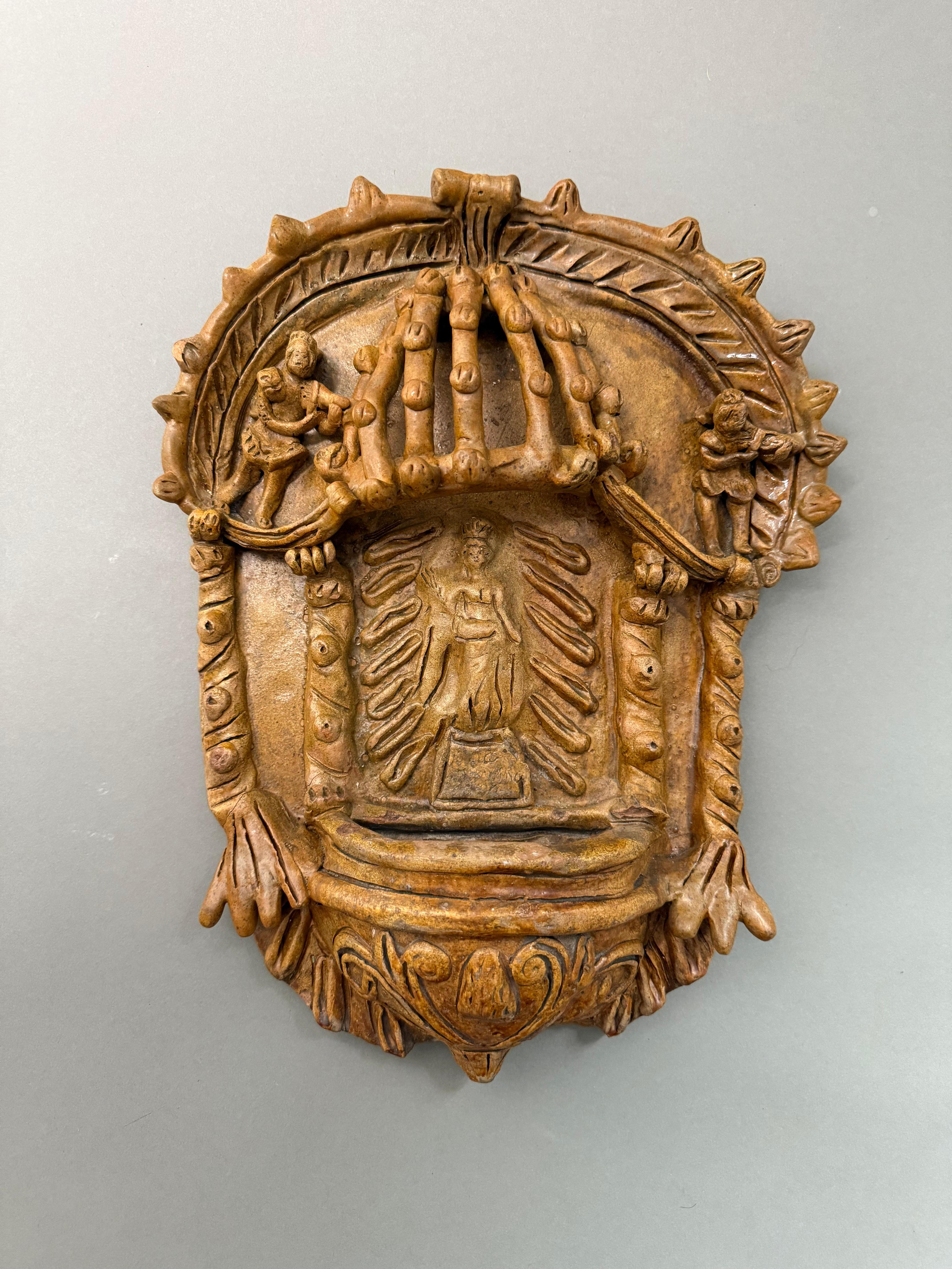 Rara acquasantiera ispano-moresca in terracotta - XVIII secolo Bon état - En vente à Fidenza, IT