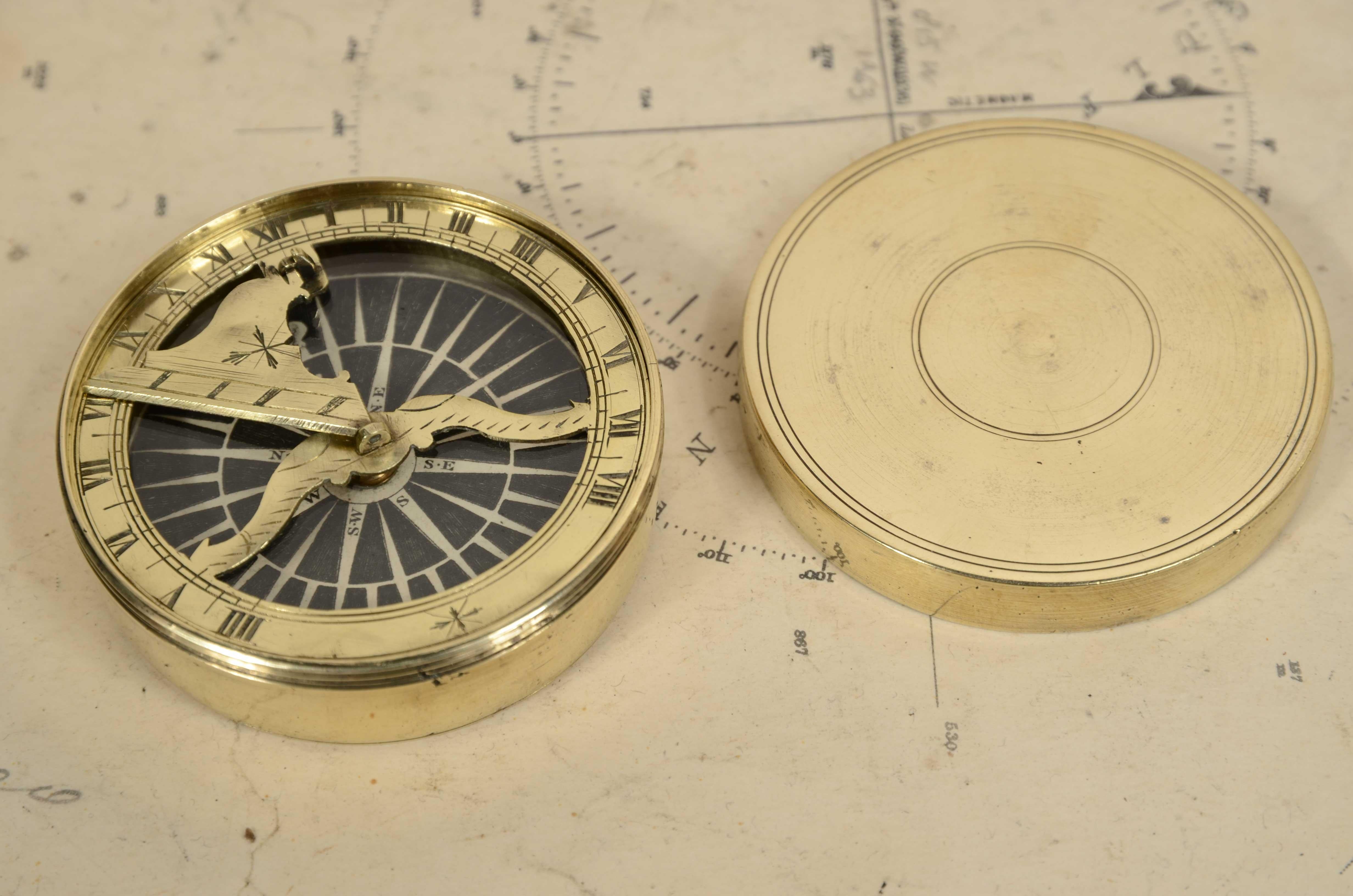 Rara bussola nautica e orologio solare insieme Inghilterra prima metà del XIX sc For Sale 5