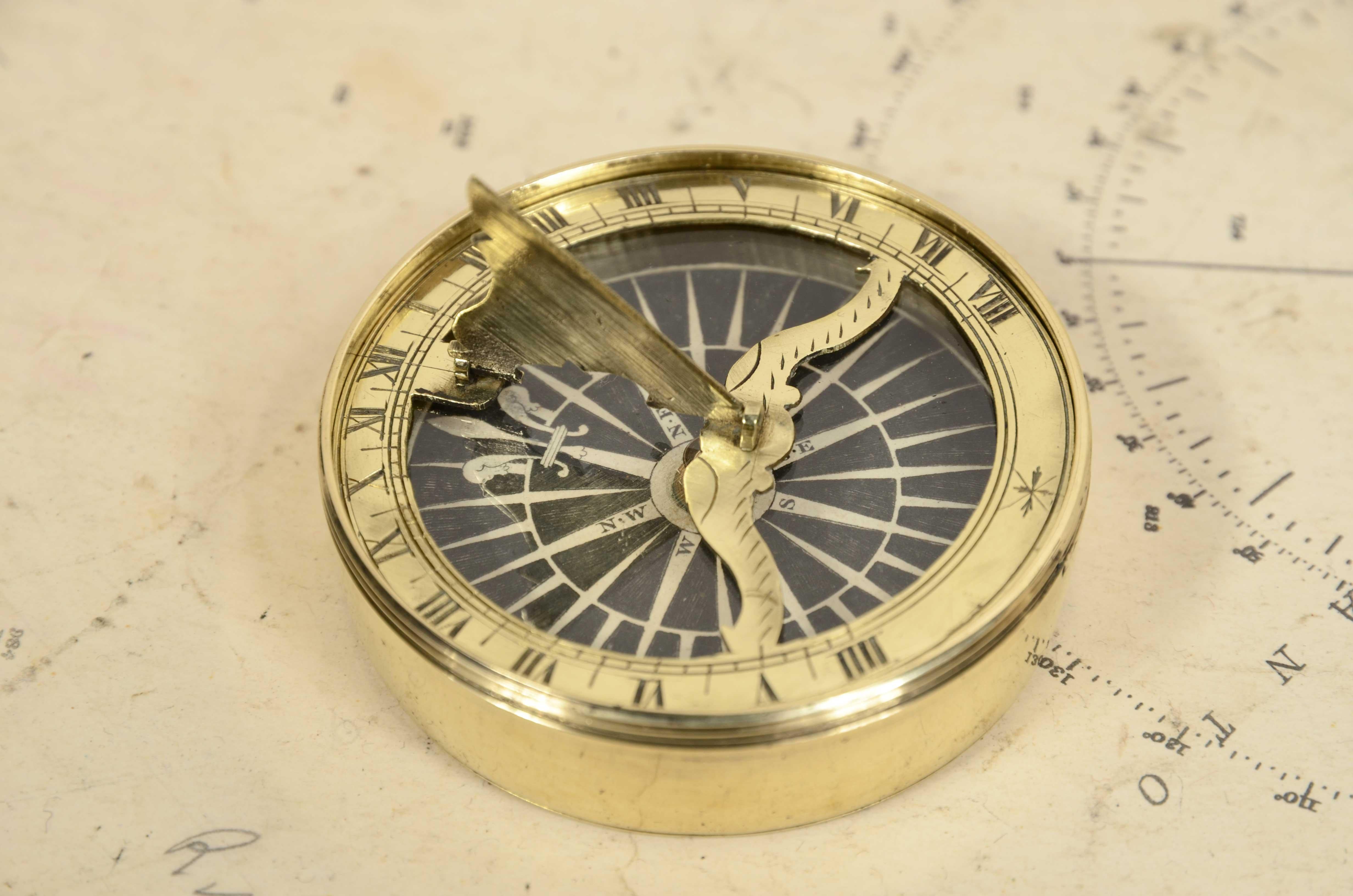 Rara bussola nautica e orologio solare insieme Inghilterra prima metà del XIX sc For Sale 2
