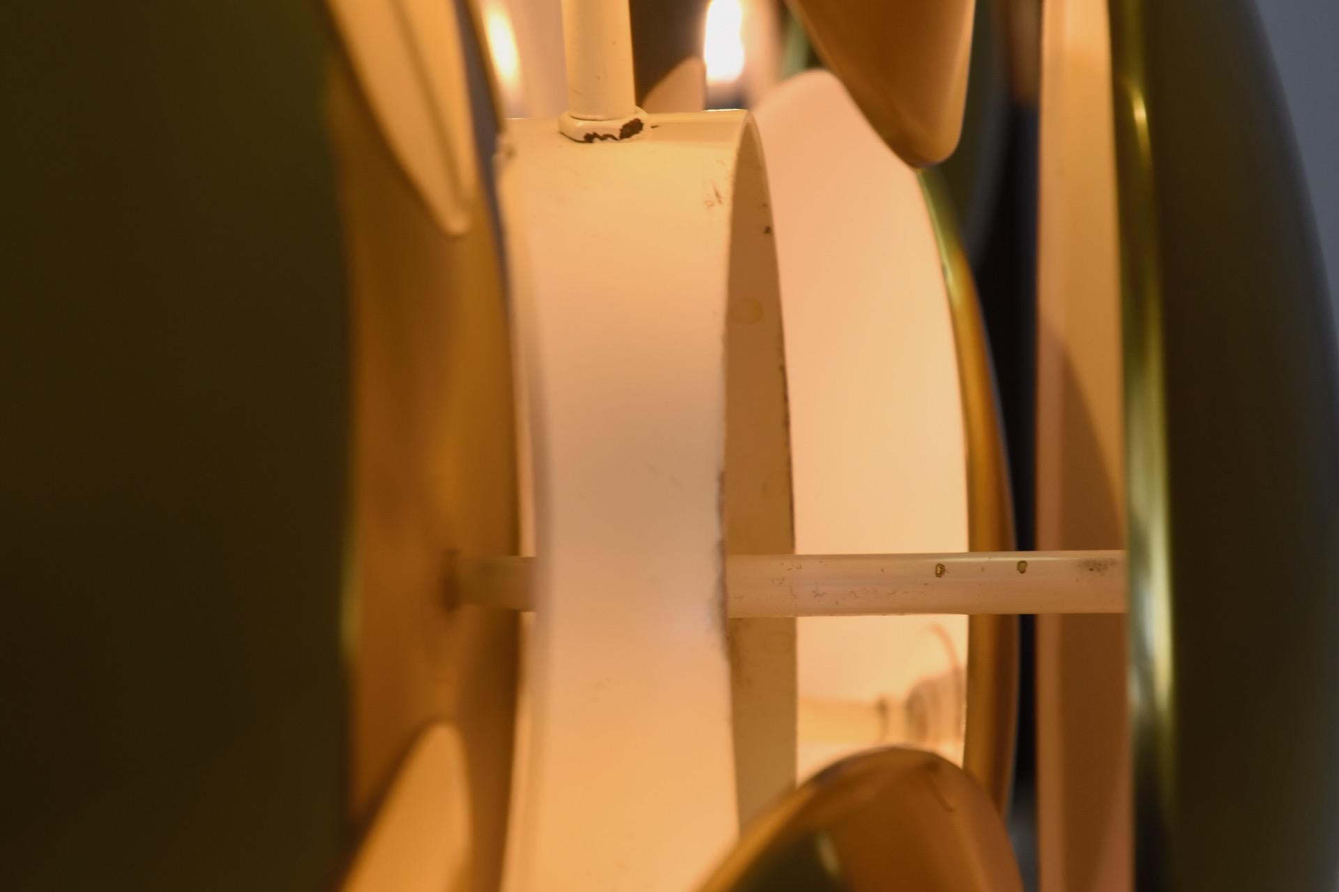 Rare paire d'appliques en métal doré Design Goffredo Reggiani  en vente 6