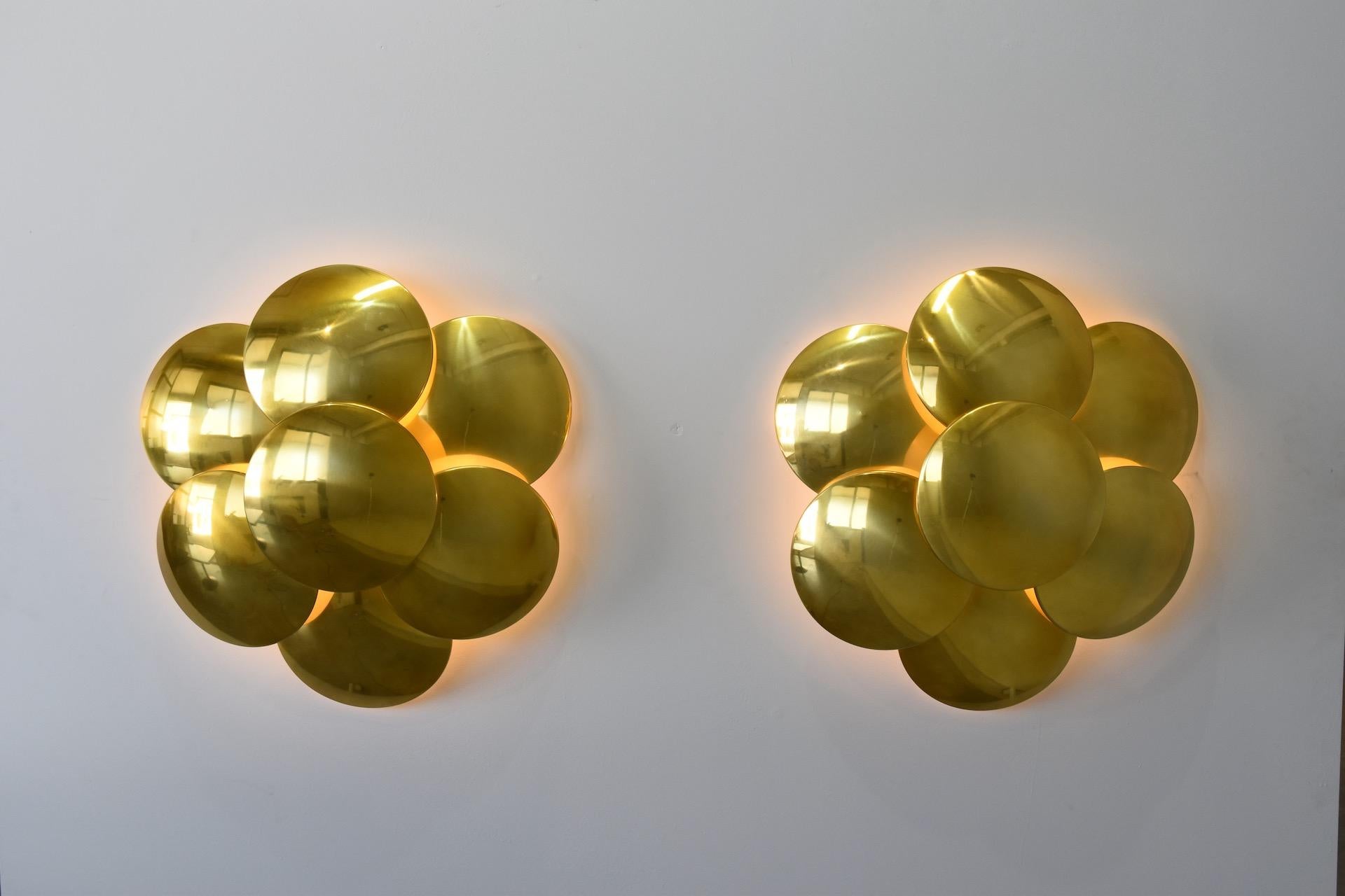 Italian Rare paire d'appliques en métal doré Design Goffredo Reggiani  en vente