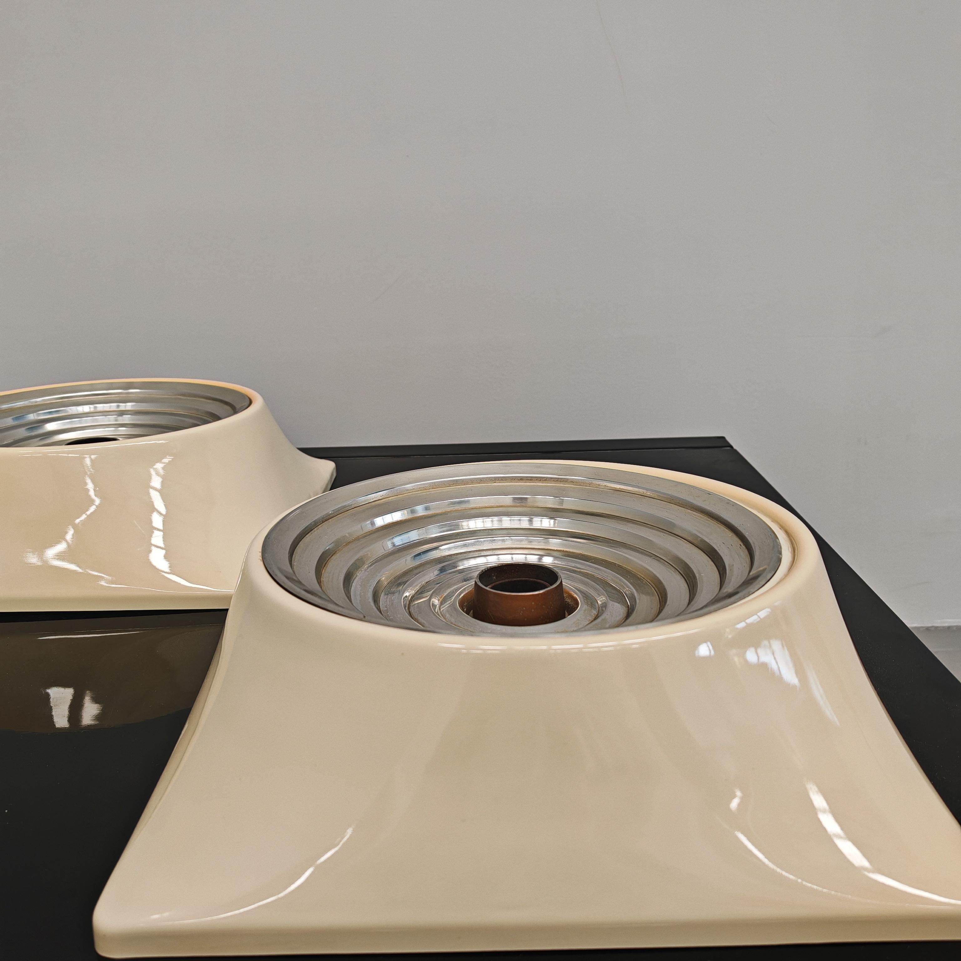 Paire d'appliques design italiennes des années 1960  le style de l'ère spatiale - Stilnovo en vente 4