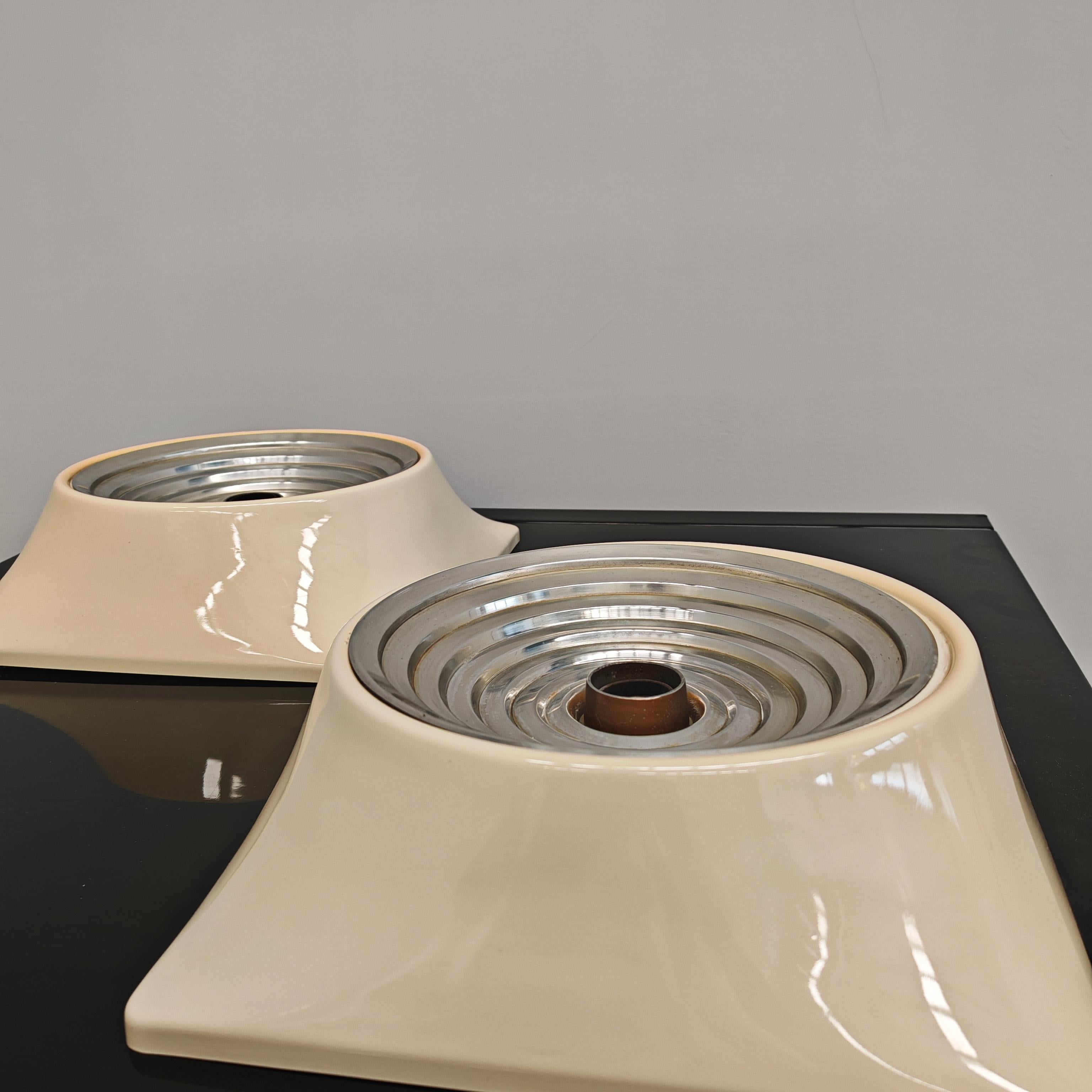 Paire d'appliques design italiennes des années 1960  le style de l'ère spatiale - Stilnovo en vente 5