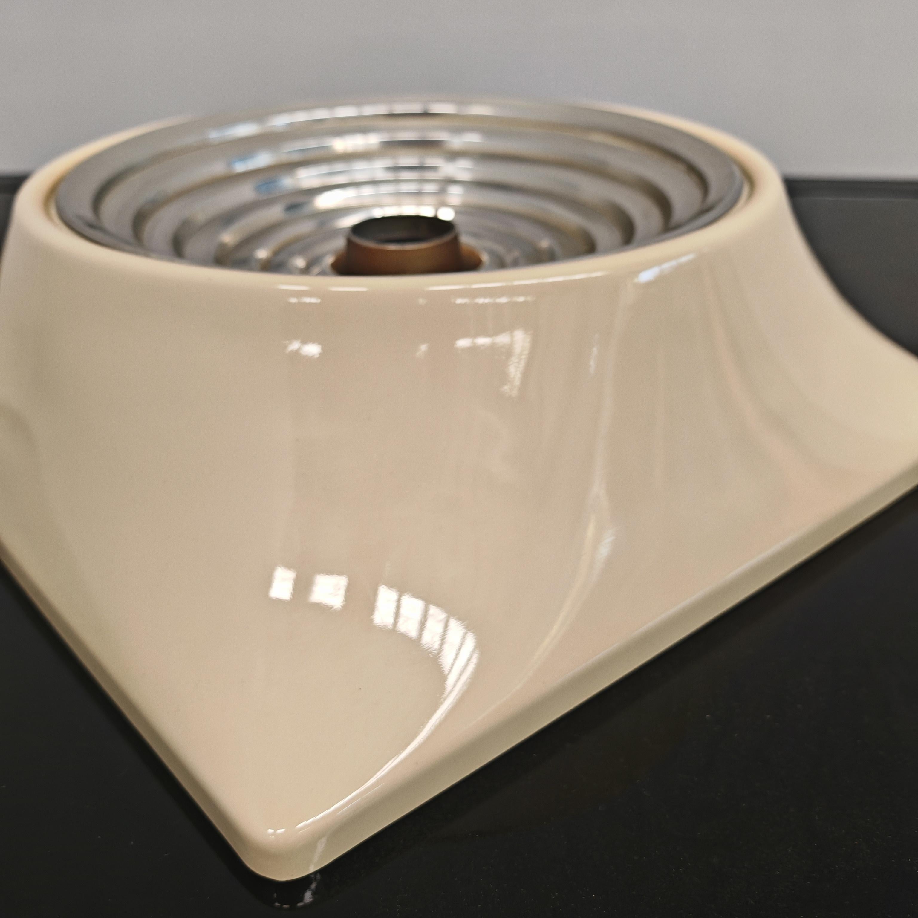 Paire d'appliques design italiennes des années 1960  le style de l'ère spatiale - Stilnovo en vente 7