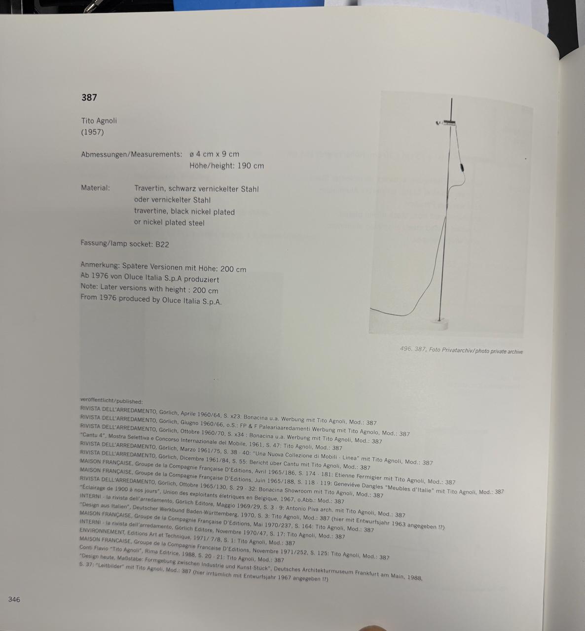 Raro par de lámparas de pie de Tito Agnoli para Oluce (Modelo nº 387) en venta 9