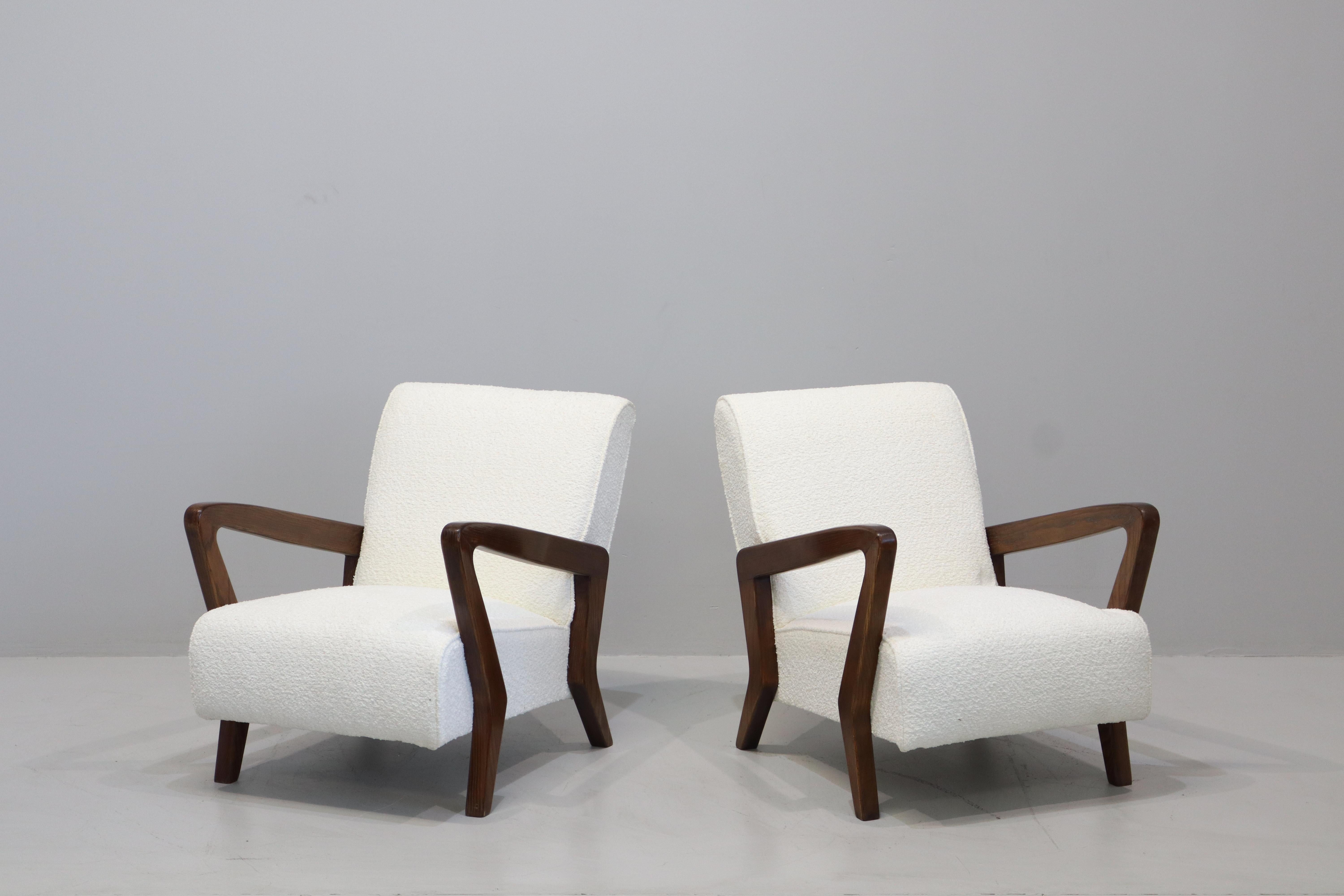 Rara Coppia di Poltrone Disegnate da Gio Ponti 1950 Italia For Sale 9