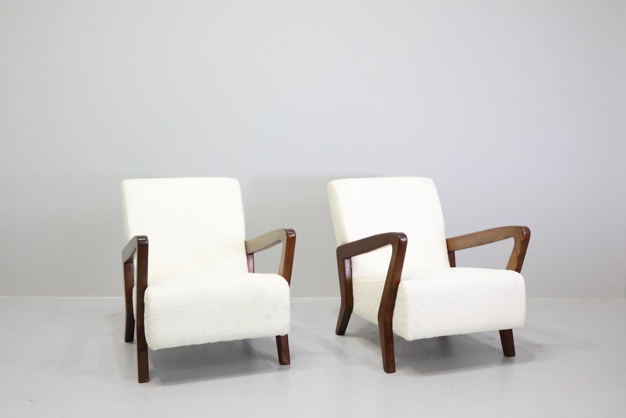 Italian Rare Pair of Armchairs Designed by Gio Ponti 1950s Italy For Sale
