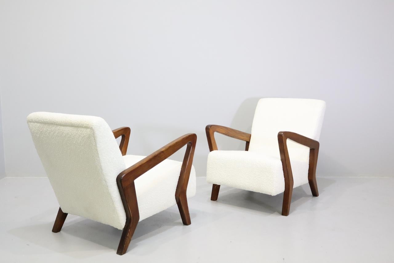 Rare Pair of Armchairs Designed by Gio Ponti 1950s Italy For Sale 1