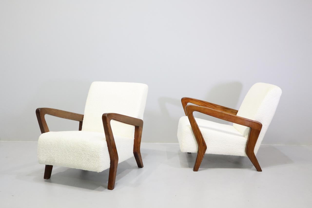 Rare Pair of Armchairs Designed by Gio Ponti 1950s Italy For Sale 2