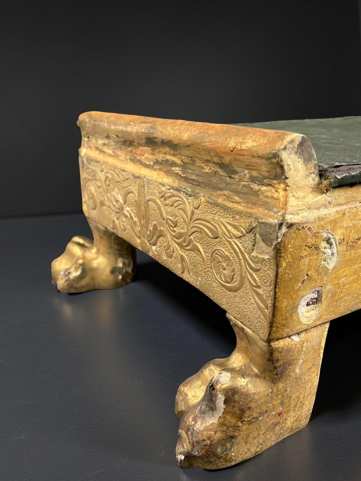 Rara Dormeuse o Méridienne en madera dorada de la tienda de maquetas del periodo Imperio en venta 5