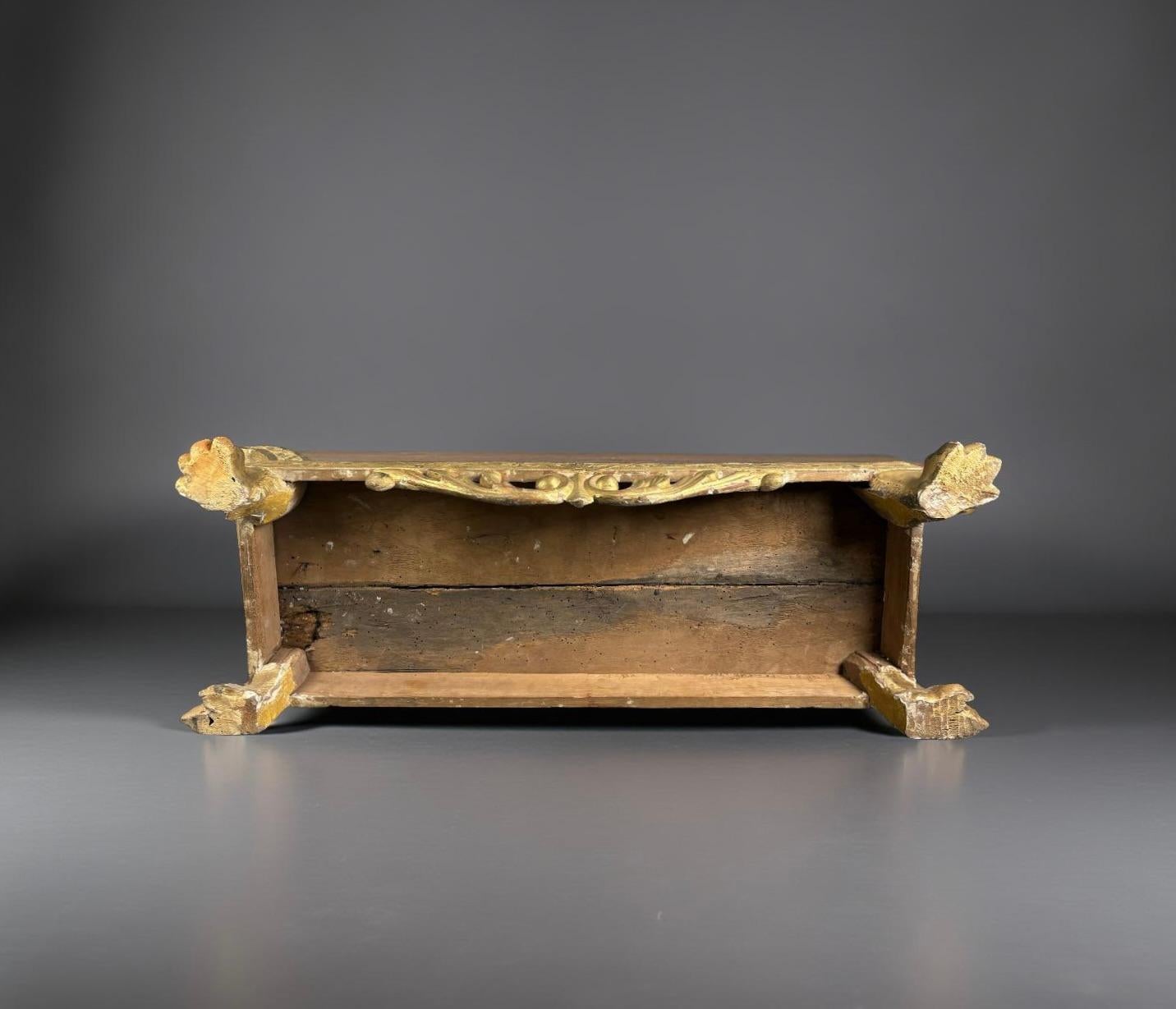 Rara Dormeuse o Méridienne en madera dorada de la tienda de maquetas del periodo Imperio 19th Century en venta