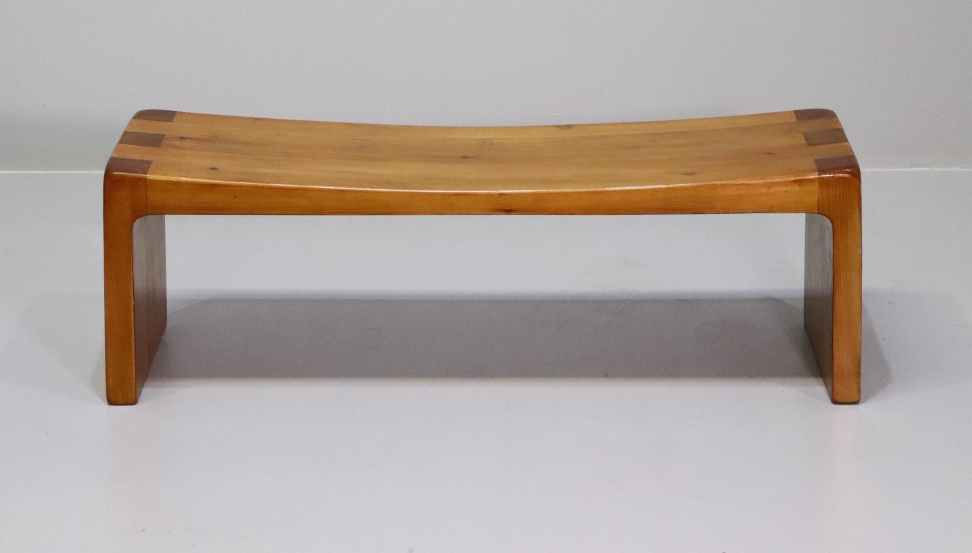 Rare Italian pancha by Giuseppe Rivadossi from the 1970s. The bench is made entirely of wood. Its construction is a perfect interlocking of noble wood inserts. Great mastery in woodworking.