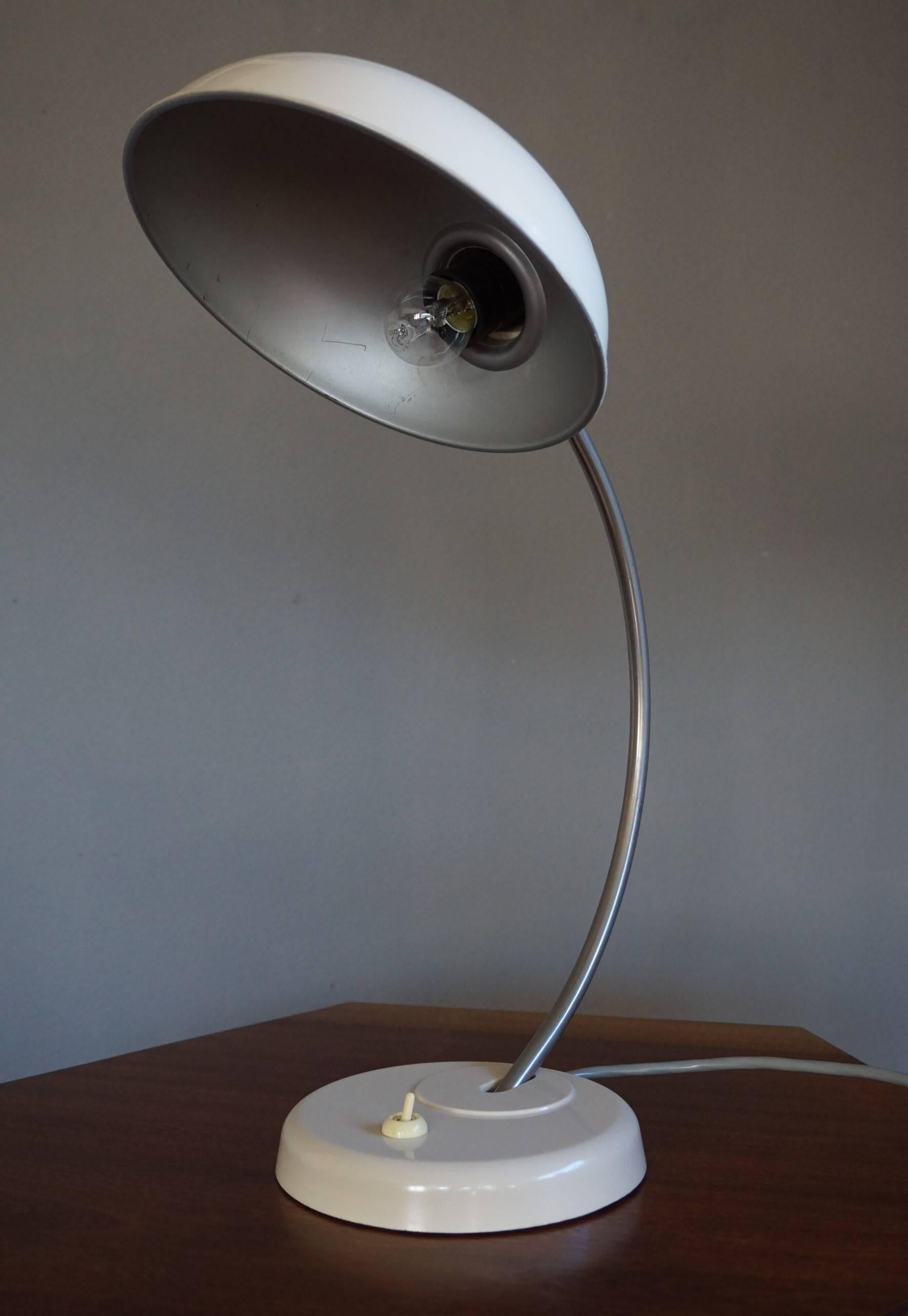 20th Century Rare & Highly Stylish Mid-Century Bauhaus Style White Bakelite Table / Desk Lamp