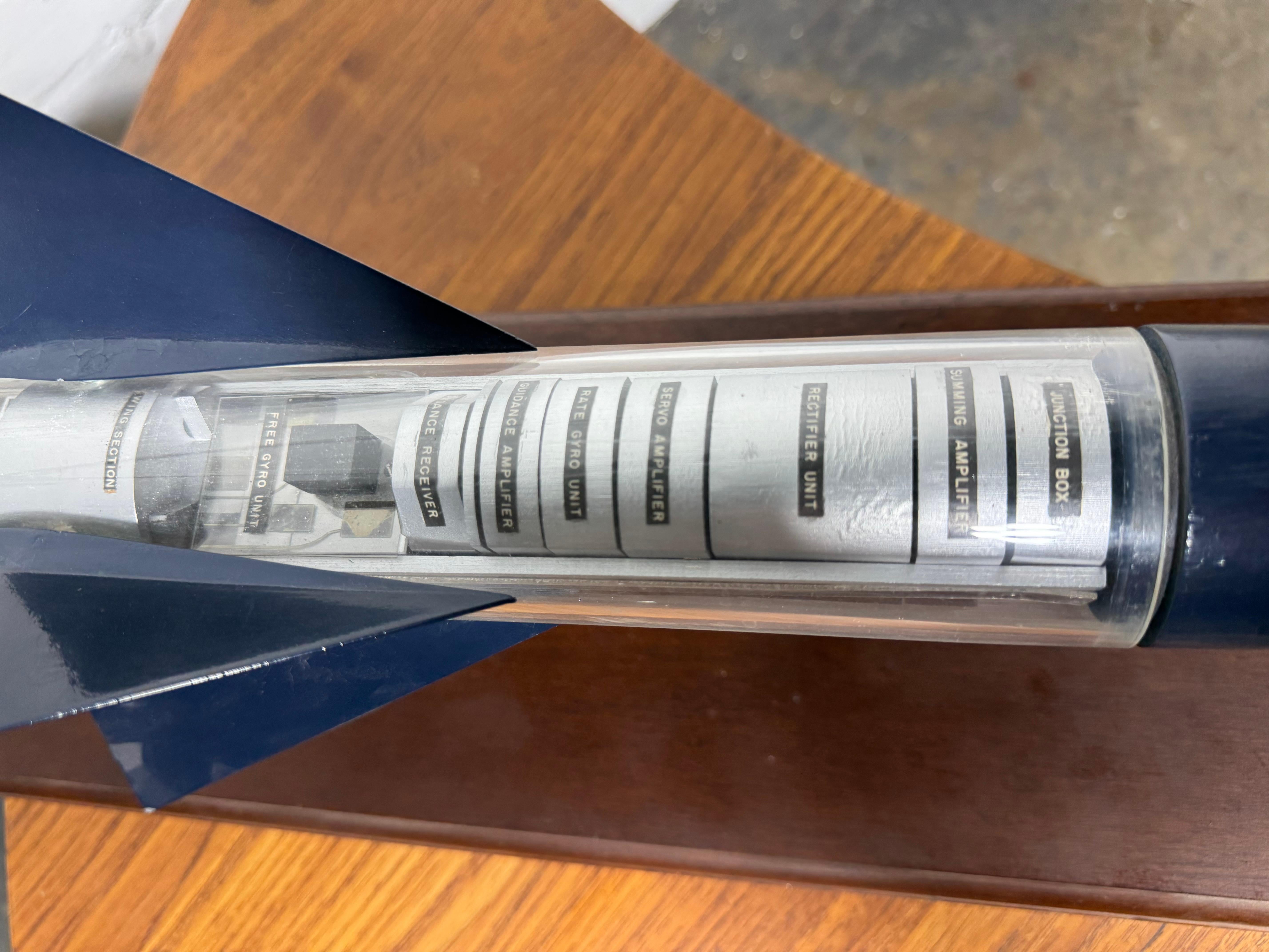 Metal RARE 1/4 Sperry XAAM-N-2 Sparrow Missile Cutaway model Larry Mclaughlin Collect