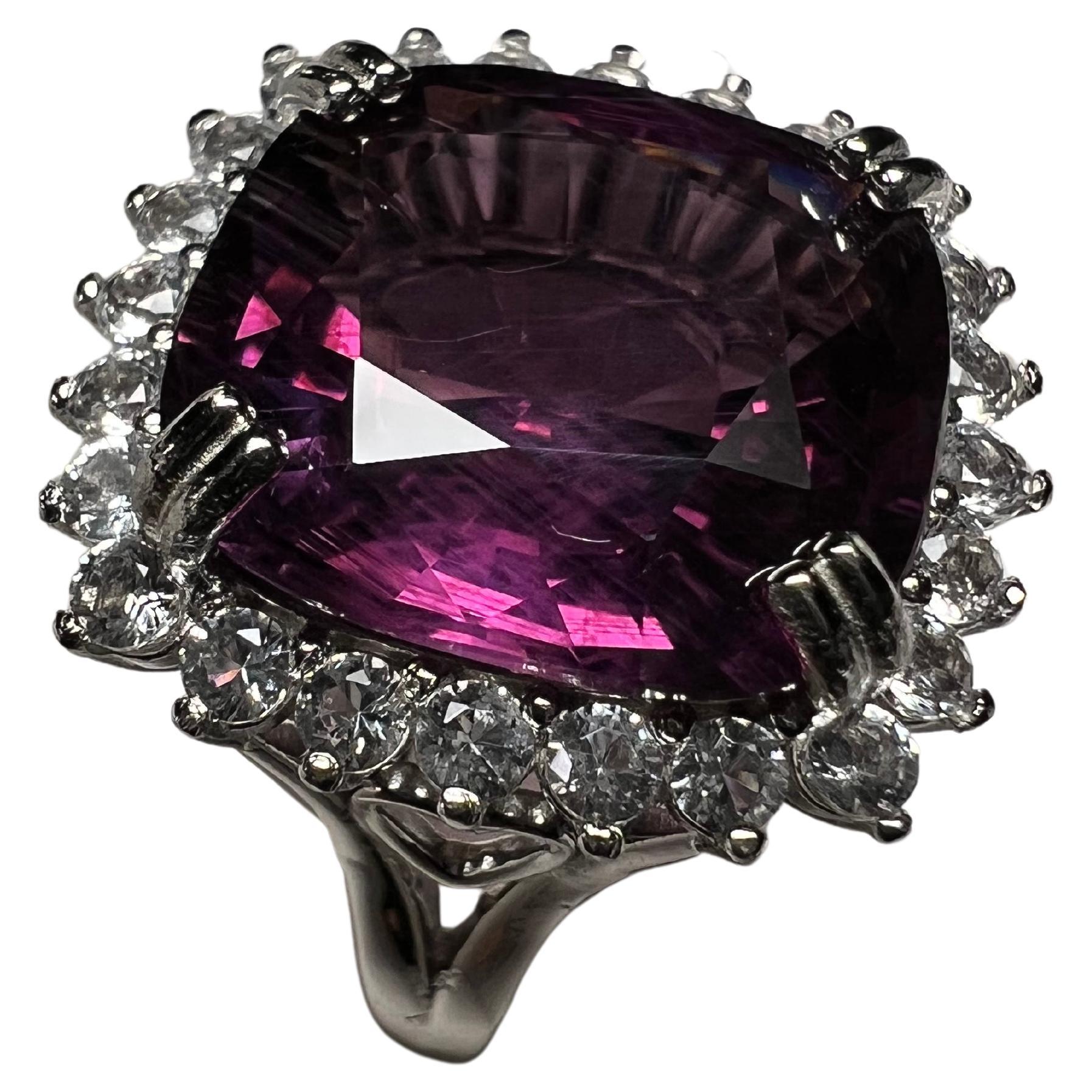 Rare 11.81 Carat Pink Purple Spinel Coctail Ring, Gemstone is GIA Certified