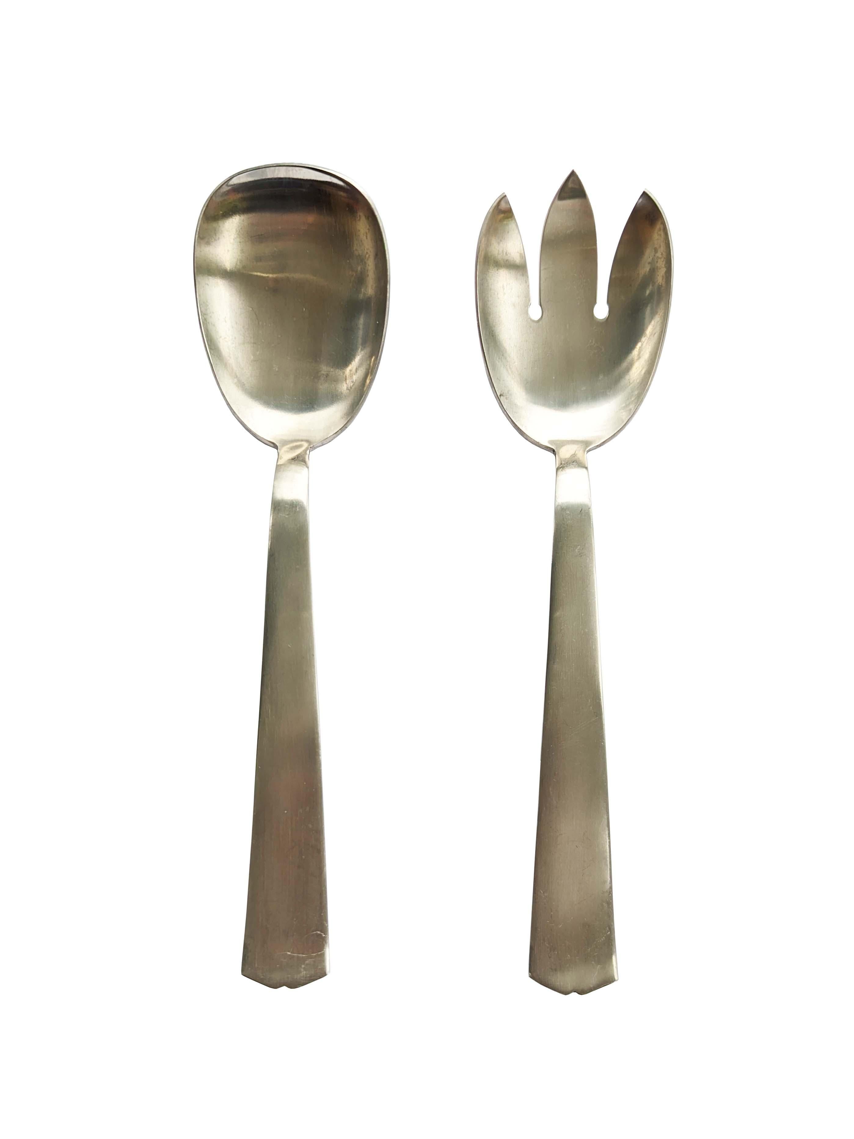 Mid-Century Modern Rare 12-person Nickel Silver cutlery set by Gio Ponti for Calderoni, 1960s For Sale