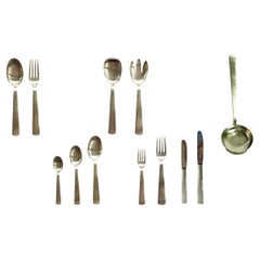 Rare 12-person Nickel Silver cutlery set by Gio Ponti for Calderoni, 1960s
