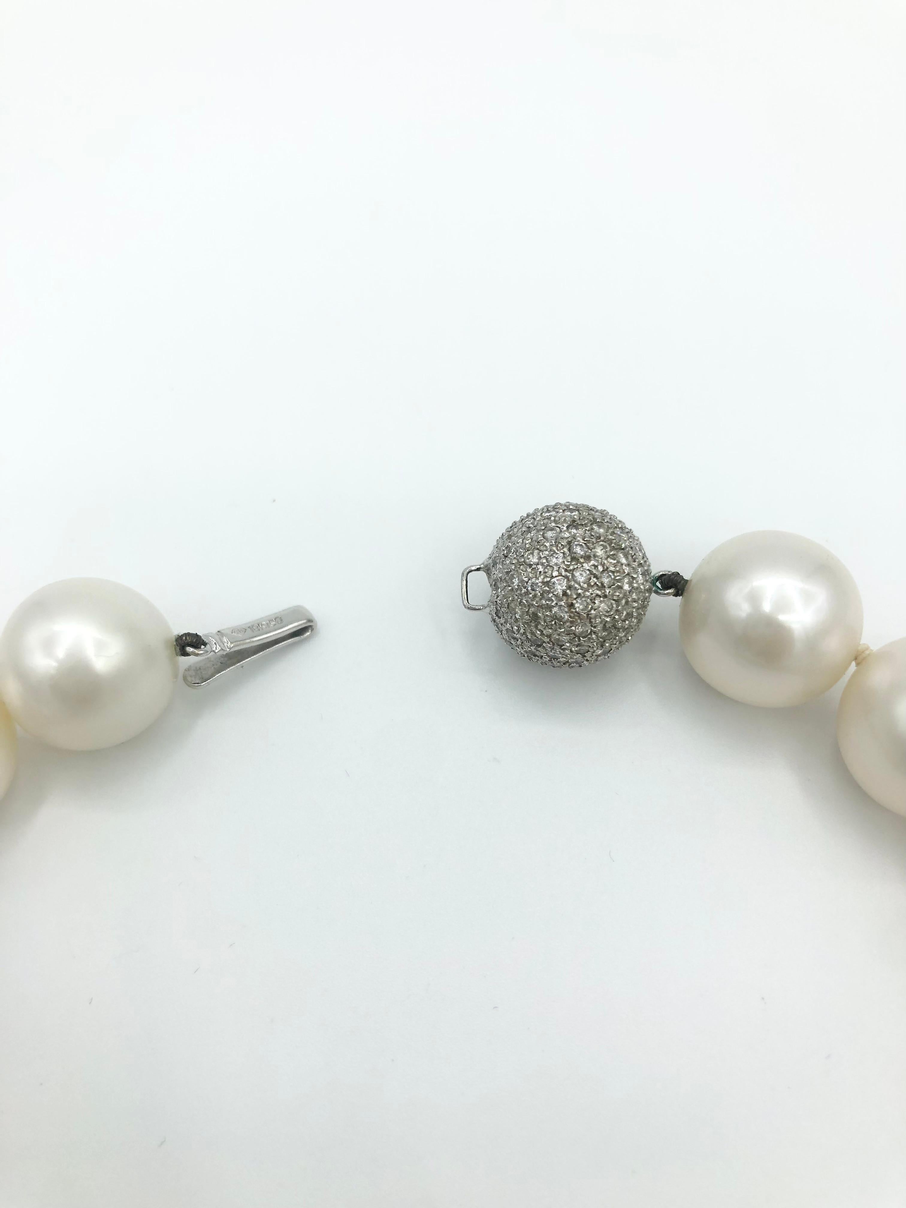 Rare 15-20mm South Sea Pearl Necklace 

Range: 15mm - 20mm
Clasp: 14.5mm 
Length: 17.5 inches
