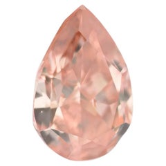 Diamant naturel rare de 1,55 ct, de couleur rose orangé intense « Fancy », certifié GIA, taille poire, pureté SI2