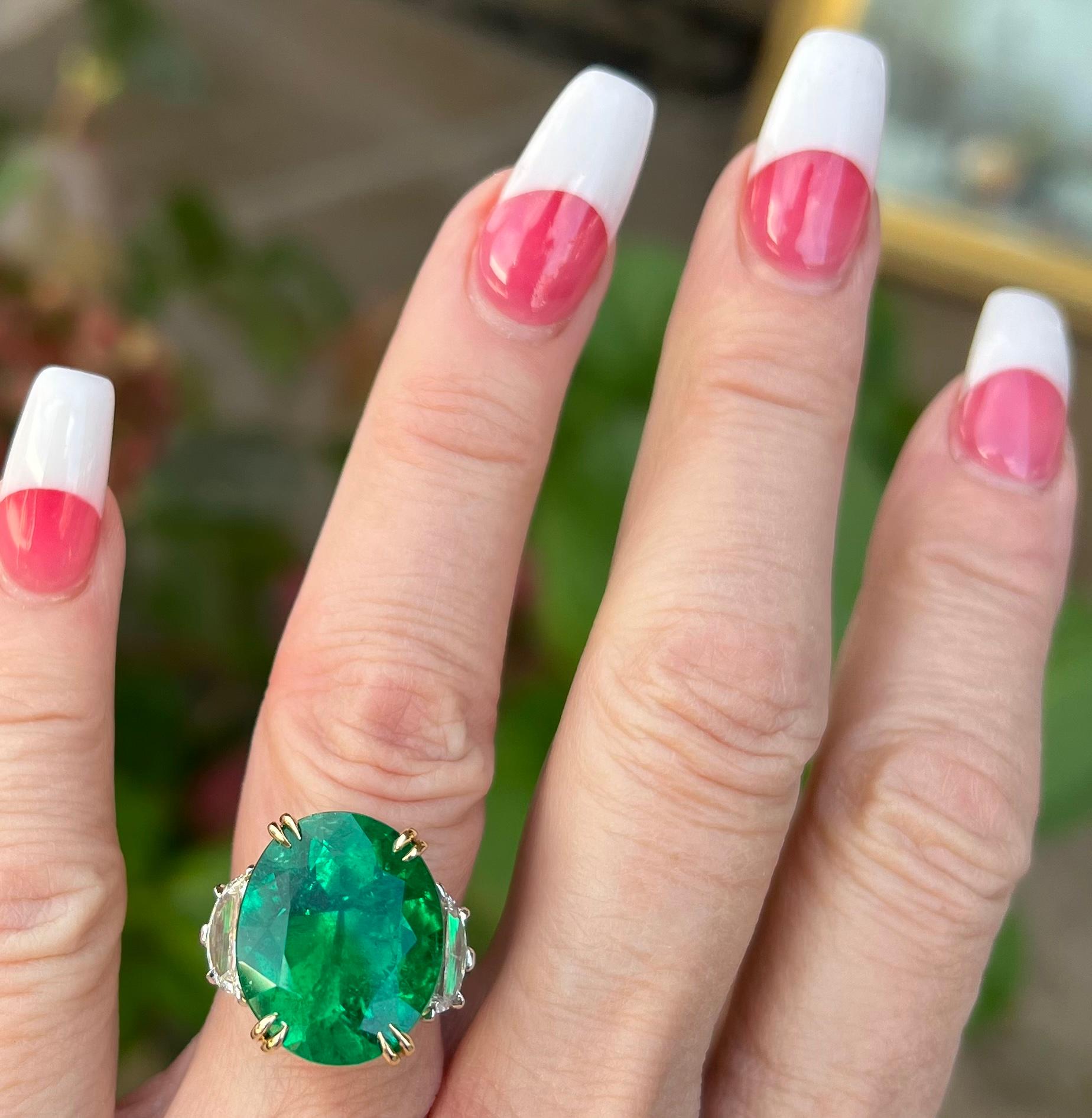 Rare 16.04 Carat AGL Certified Huge Oval Columbian Emerald and Diamond Ring  1