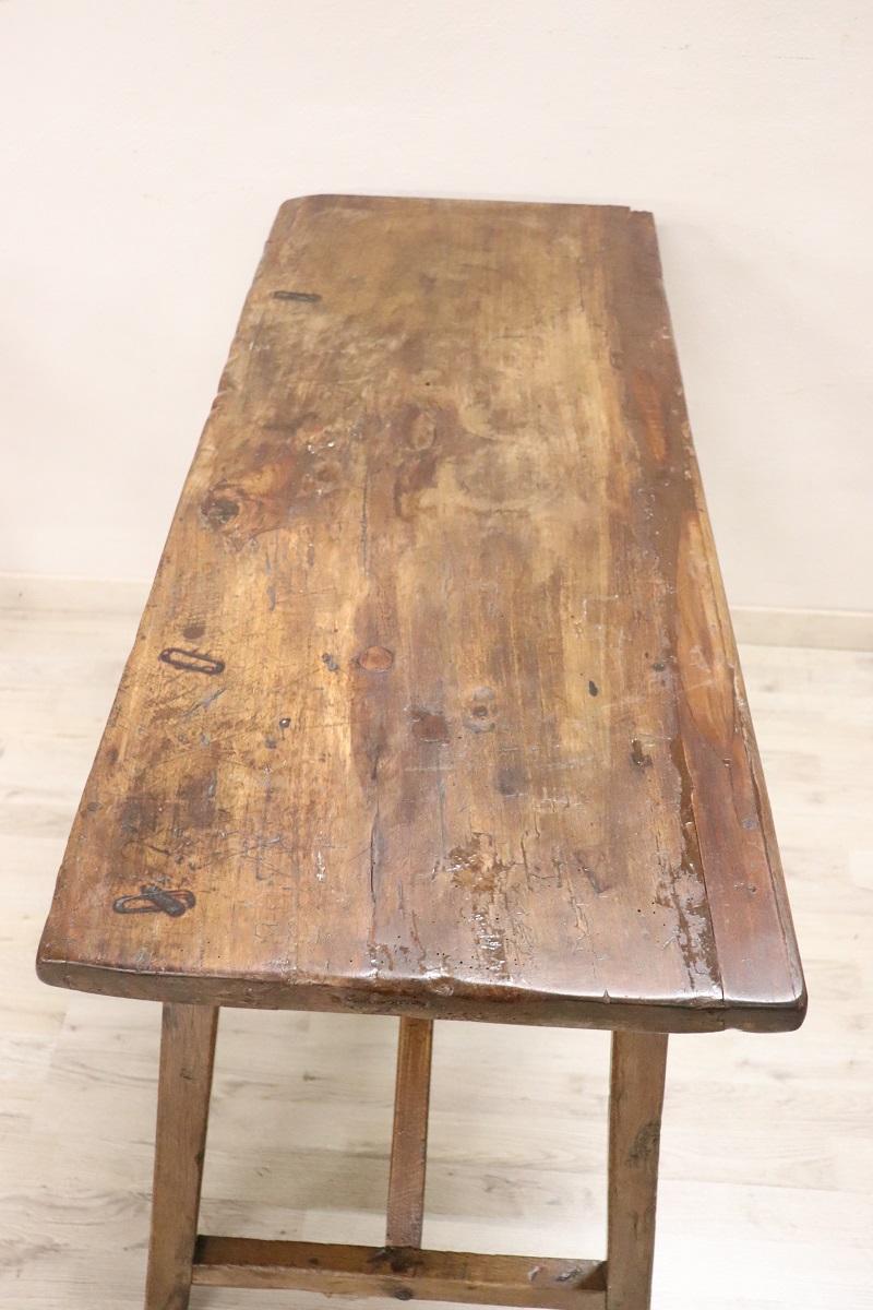 Rare 16th Century Italian Antique Dining Table in Solid Oak and Walnut For Sale 1