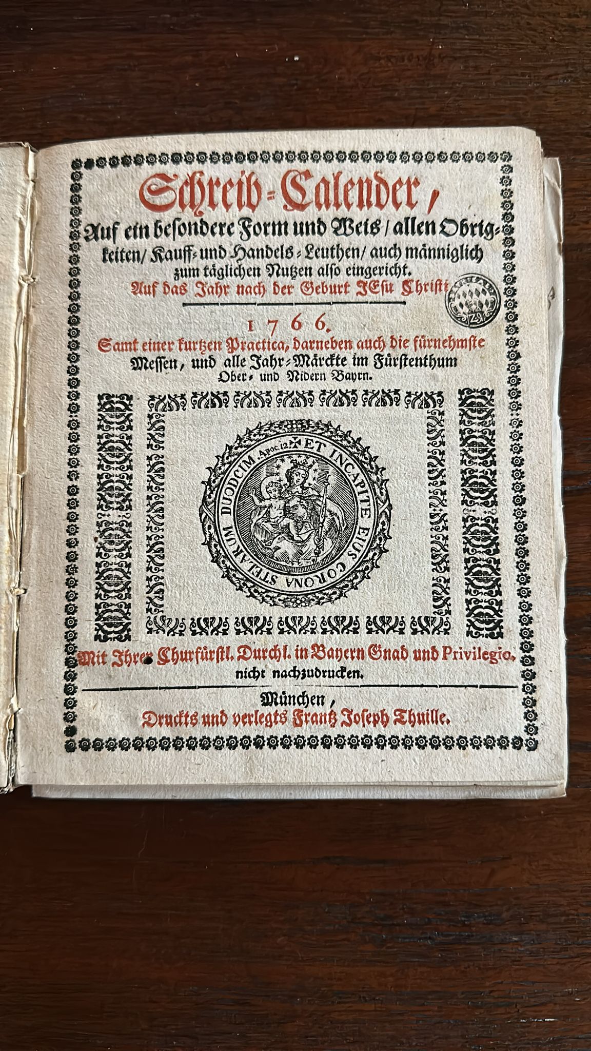 Tedesco Raro Schreib-Kalender bavarese del 1766 - Annotato con note contemporanee in vendita