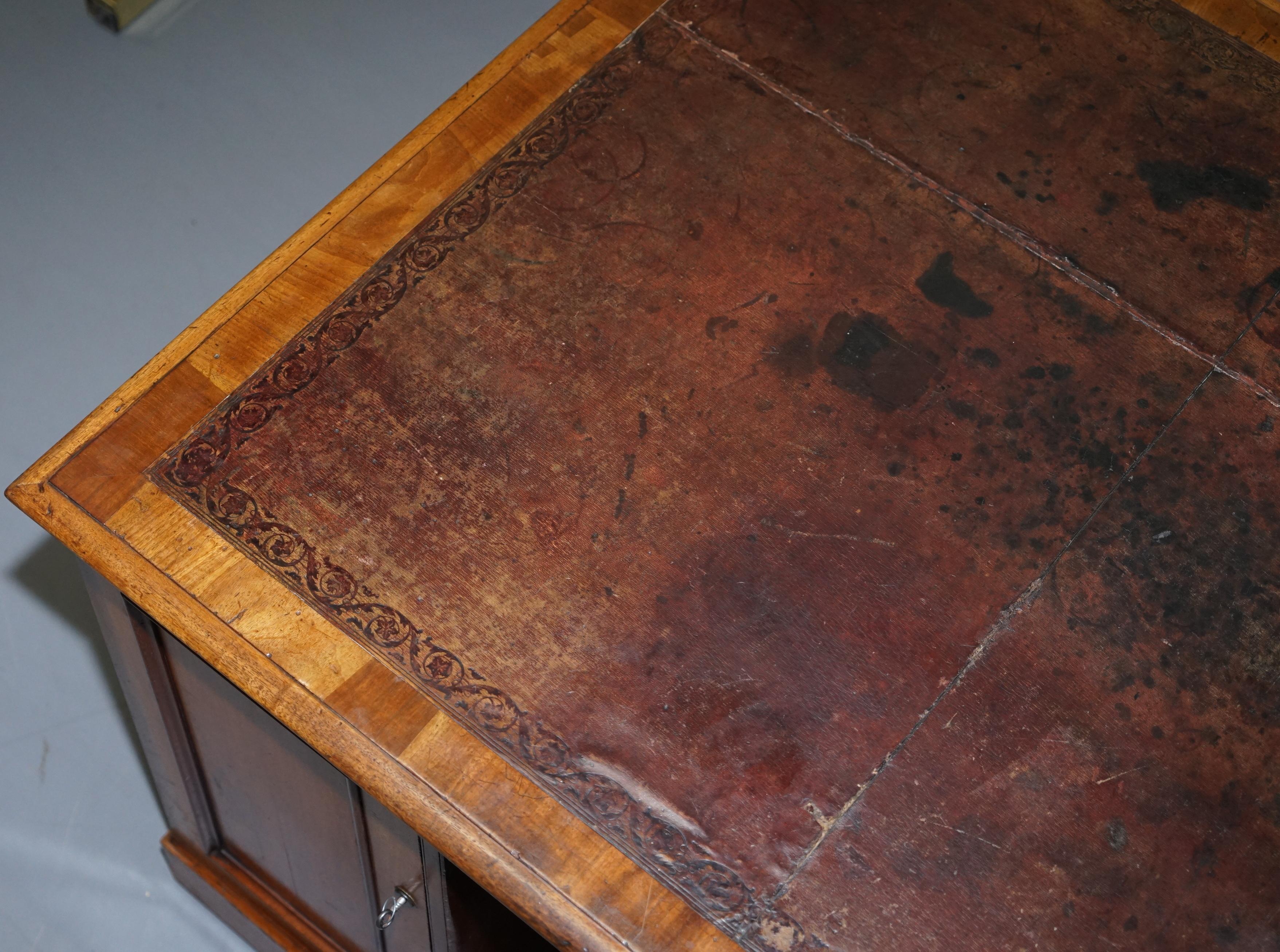 Hardwood Rare 1794 George III Gillows of Lancaster Double Sided Postmasters Sorting Desk For Sale