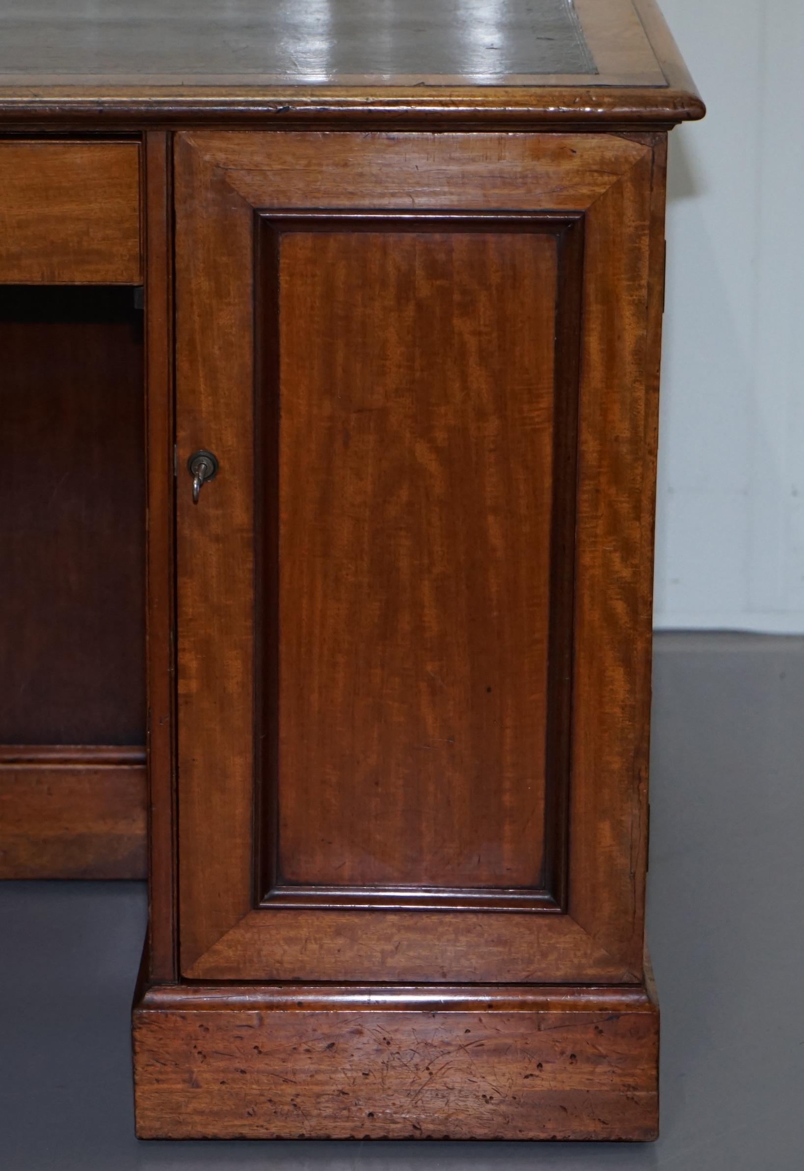 Bois de feuillus Rare bureau de triage George III de 1794 Gillows of Lancaster à double face en vente