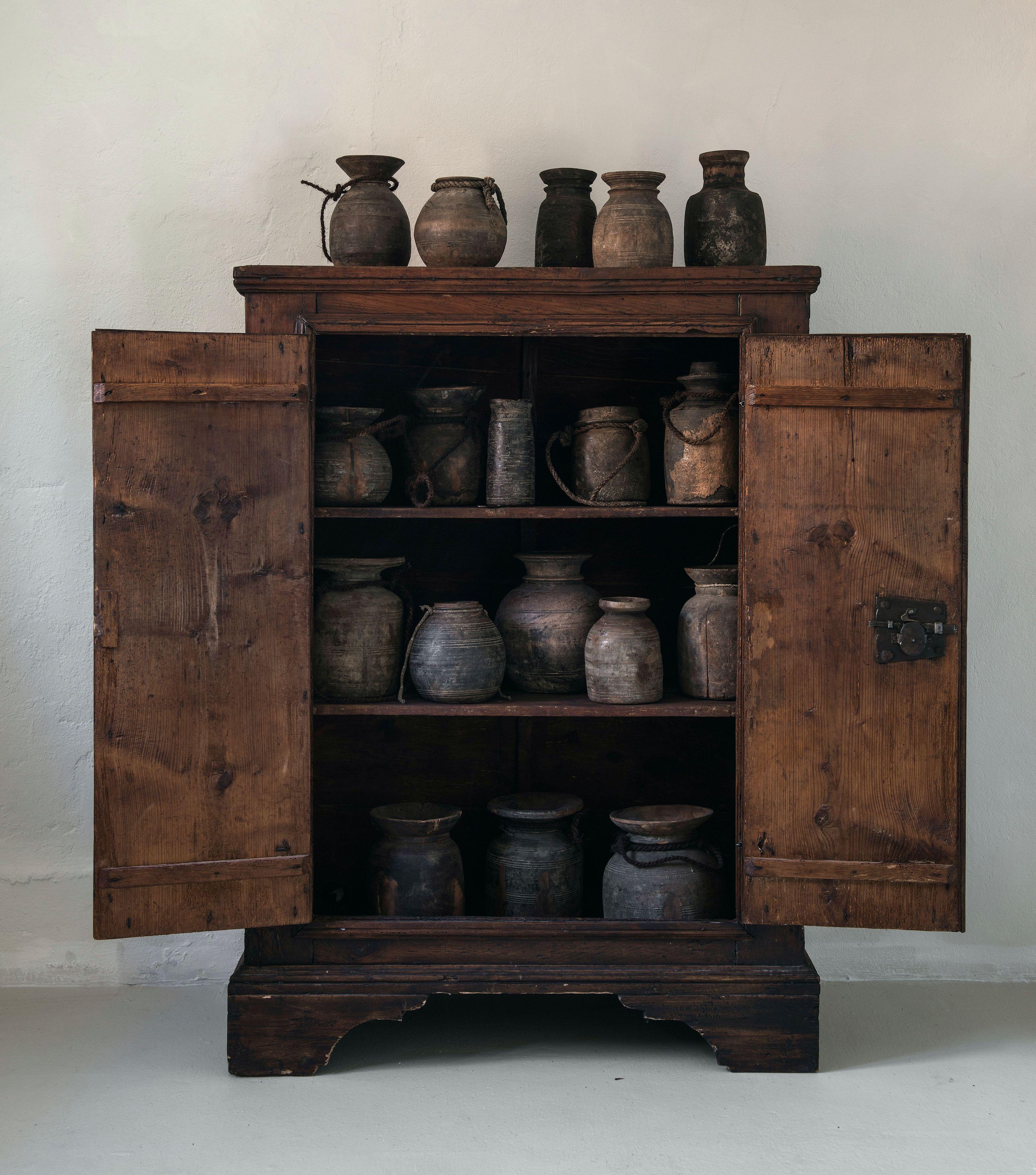 Rare 17th- 18th Century Italian Cabinet with perfect patina  5