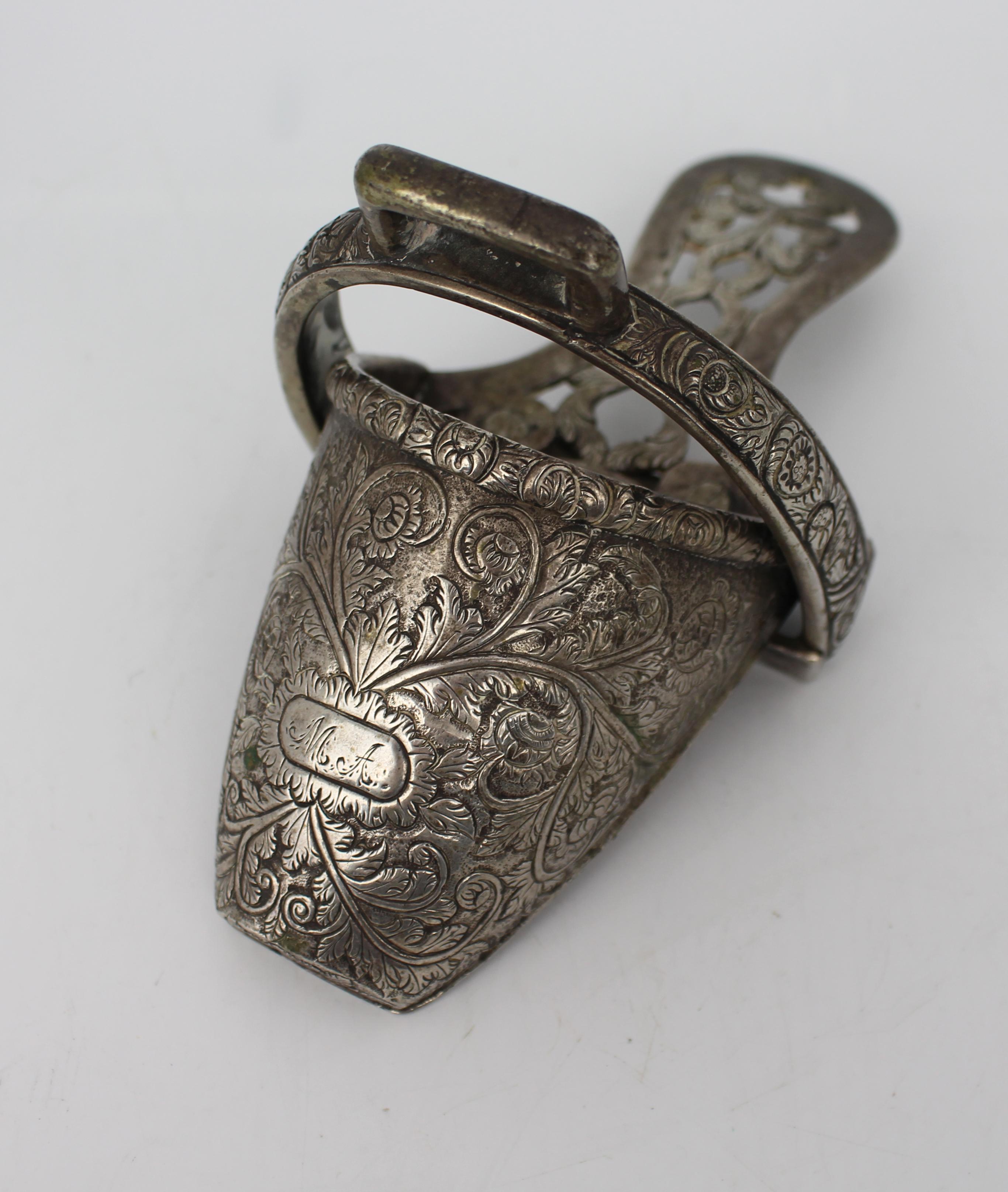 Rare 17th/18th Century Silver-Plated Ornate Shoe Stirrup – Spanish Colonial en Bueno estado para la venta en Worcester, GB