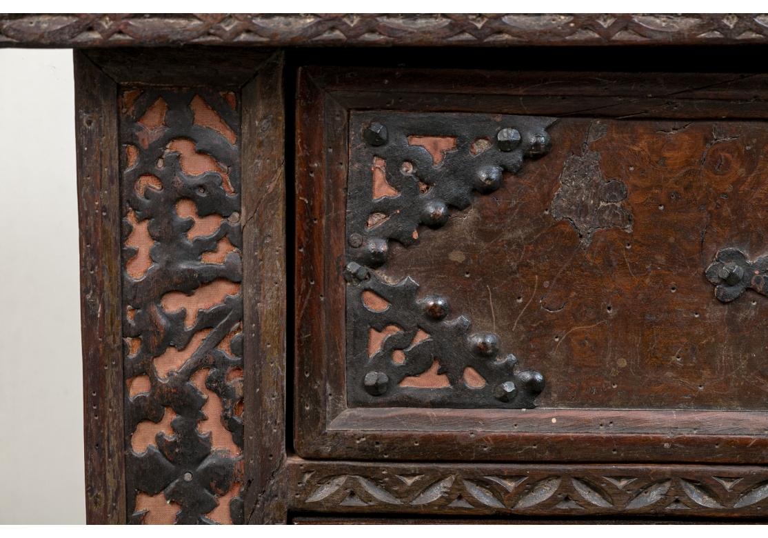 Rare 17th/18th Century Spanish Carved Buffet With Iron Mounts In Good Condition In Bridgeport, CT