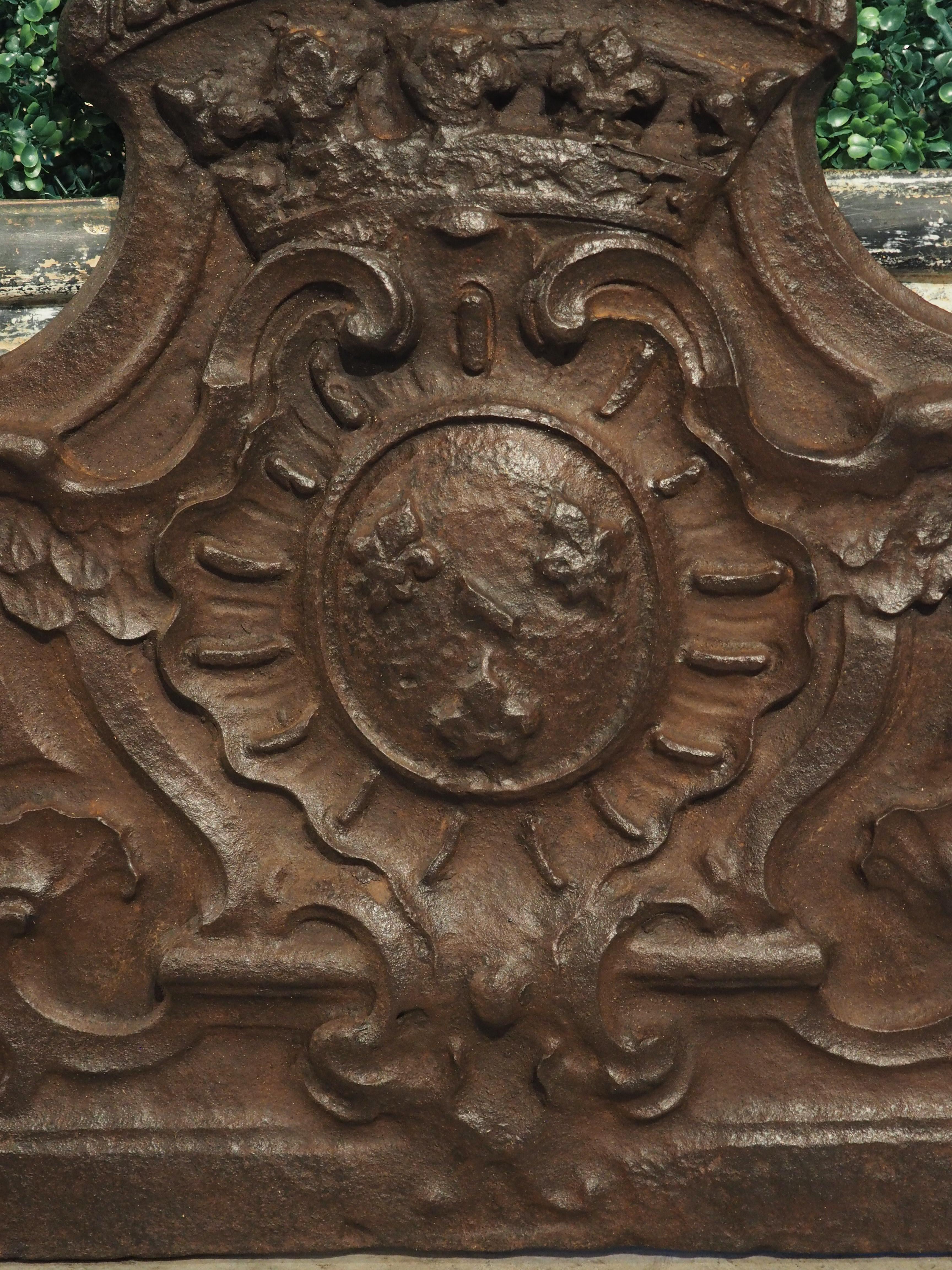 Seltener französischer Kaminschirm aus dem 17. Jahrhundert, Wappen von Henri Jules De Bourbon, Prinz von Cond (Französisch) im Angebot