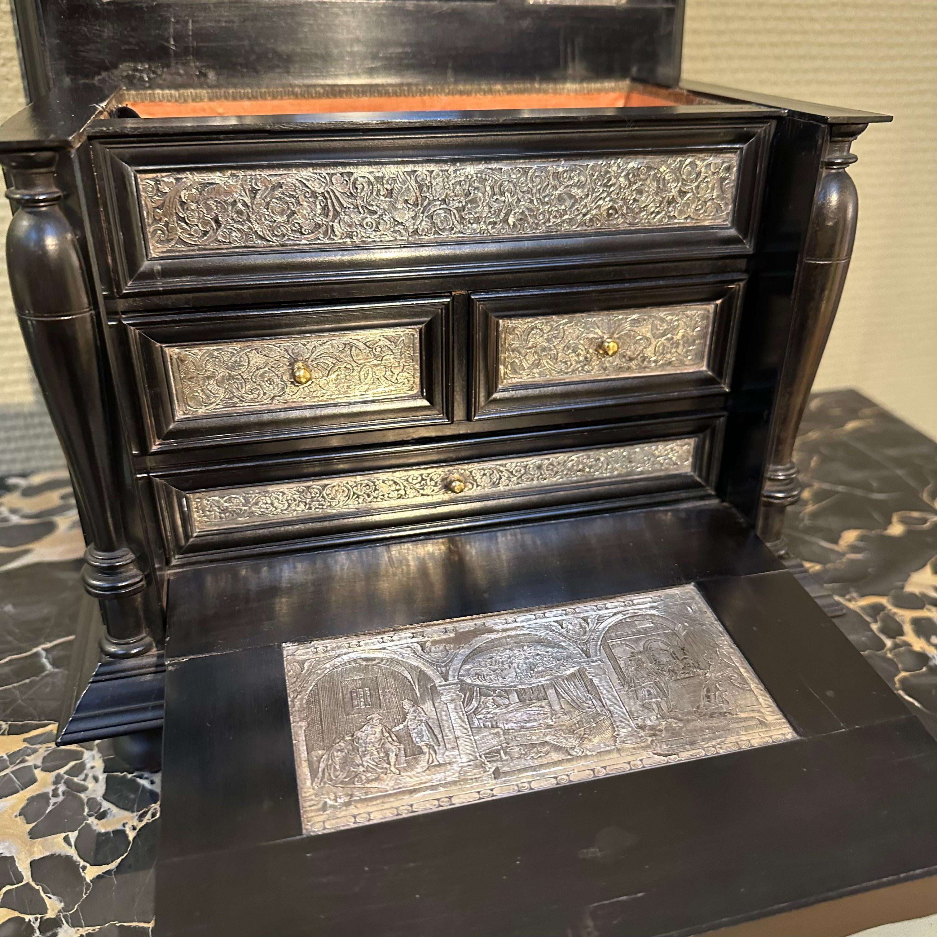Rare 17th Century Baroque Ebony with Silver Cabinet, Antwerp, Wunderkammer In Good Condition For Sale In AMSTERDAM, NH