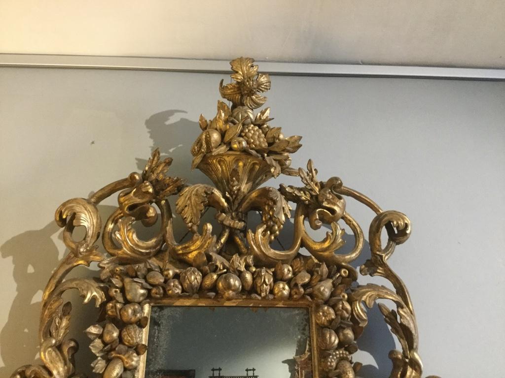 Late 17th Century Rare 17th Century Carved Giltwood and Gesso Mirror from Florence For Sale