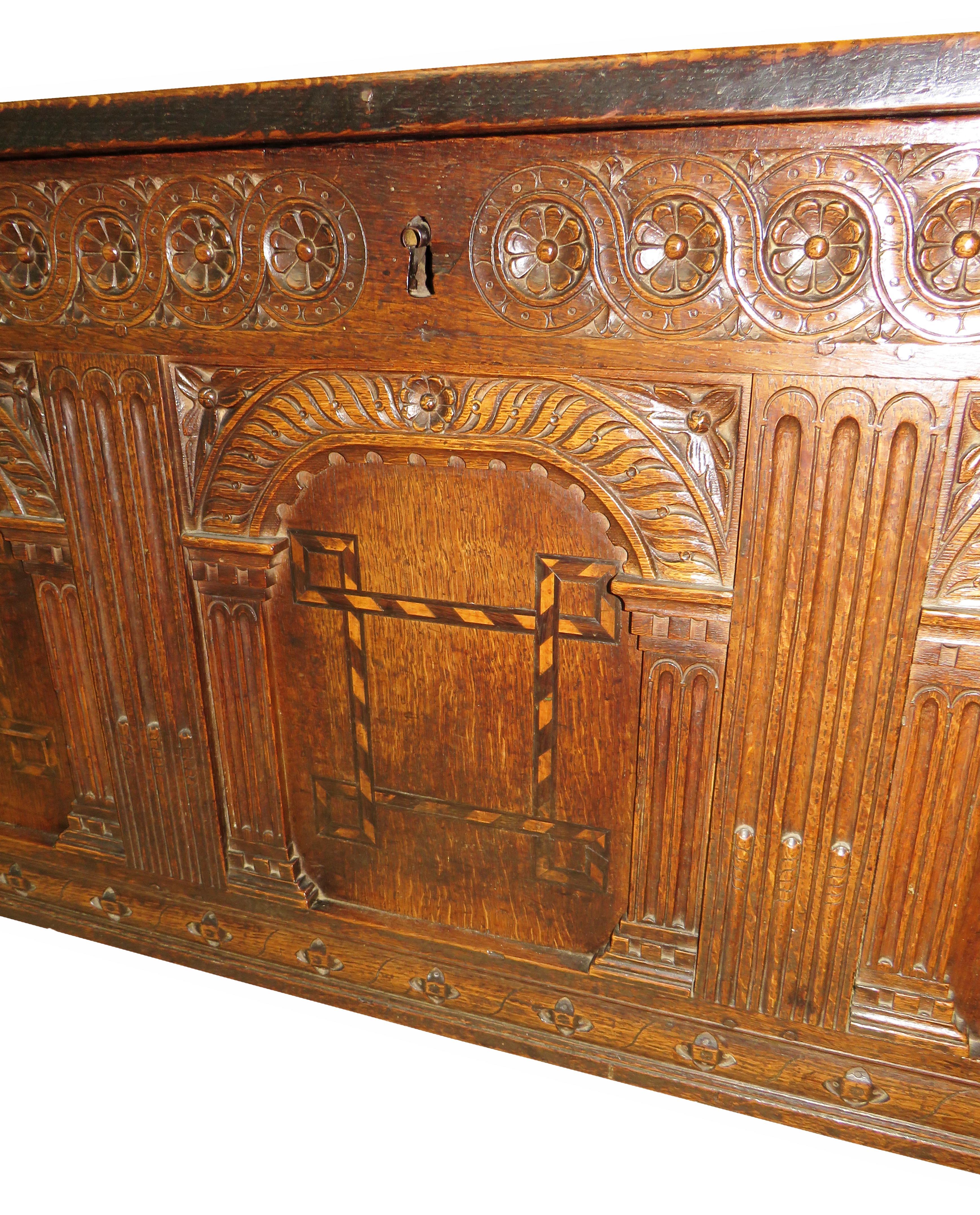 Rare 17th Century Charles 1 Period English Oak Coffer 3