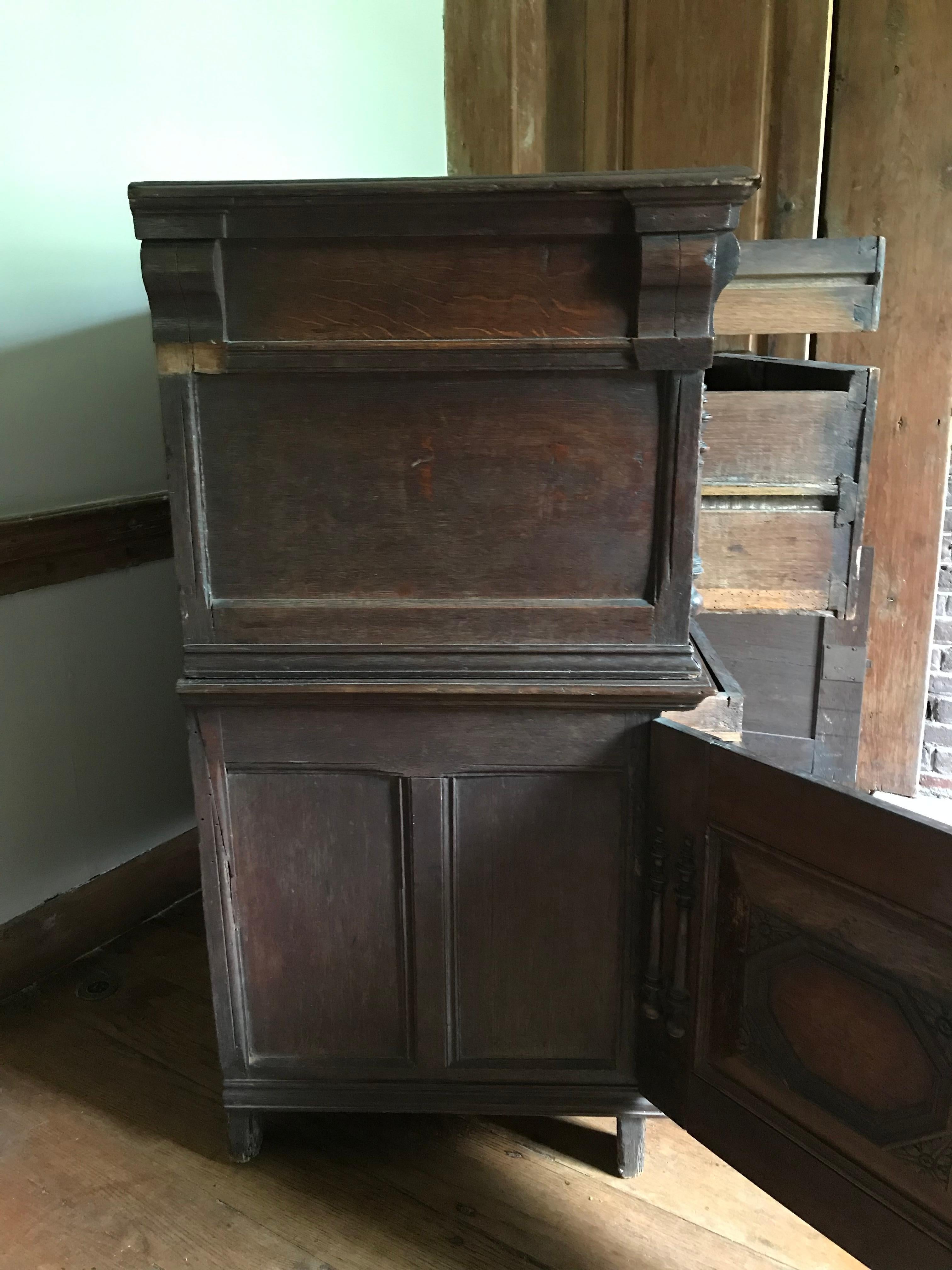 Rare cabinet de cour du 17e siècle en vente 6