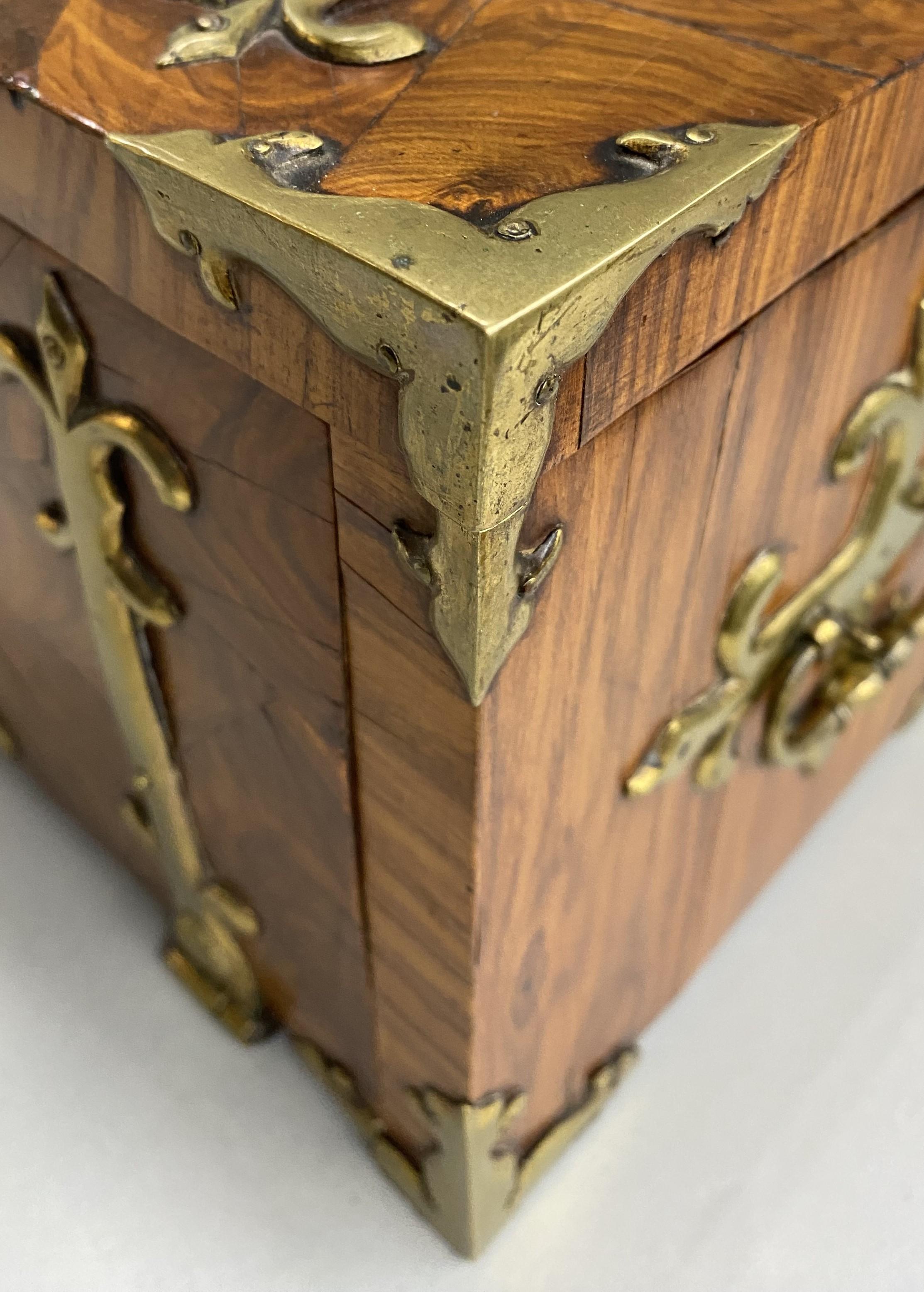 Rare 17th Century English Coffre Fort or Strong Box, circa 1690 For Sale 1