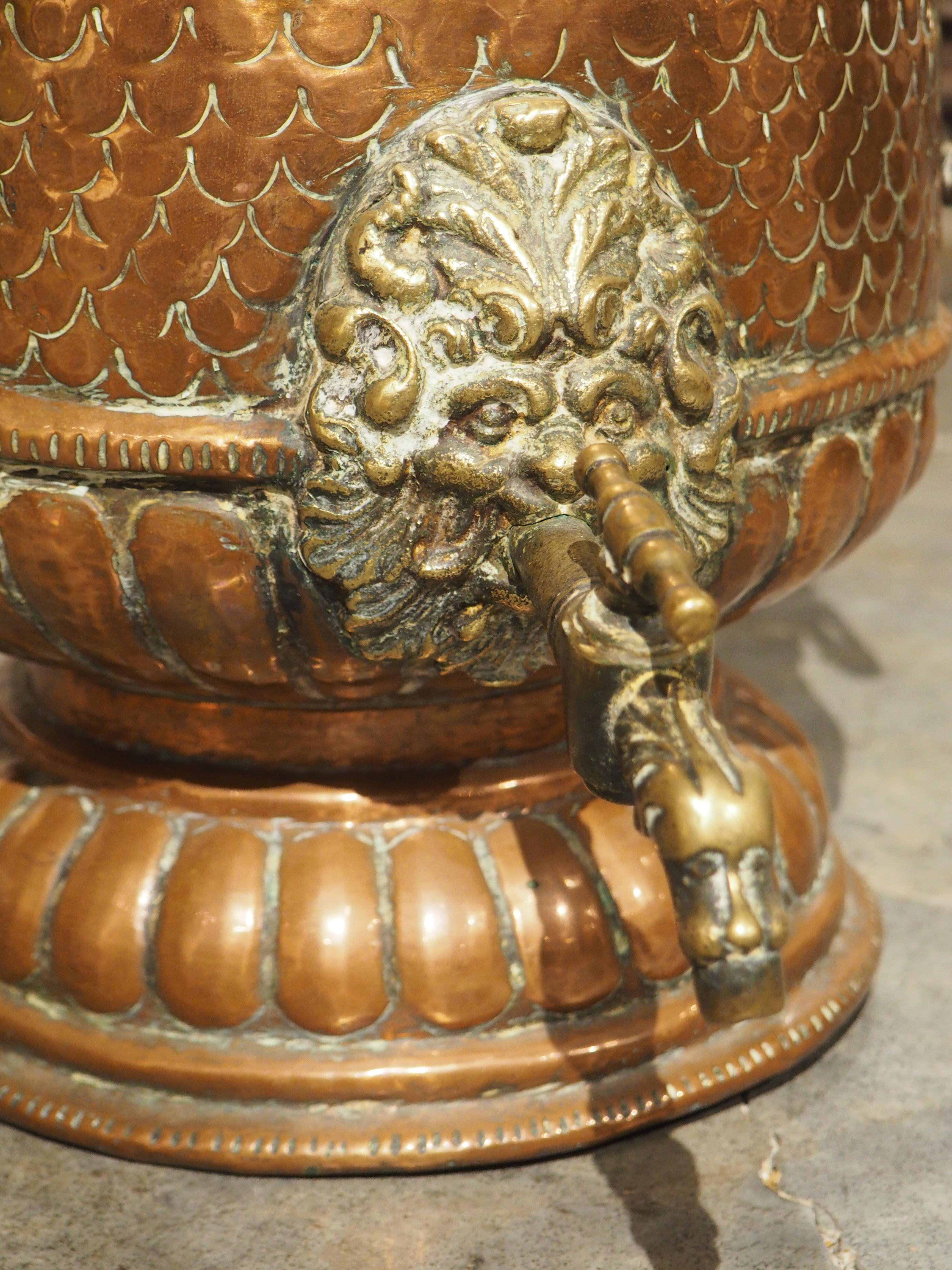 Rare 17th Century French Repousse Copper Water Fountain In Good Condition For Sale In Dallas, TX