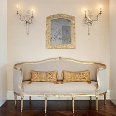 17th Century Gold Leaf Carved Wood and Mercury Mirror, circa 1600