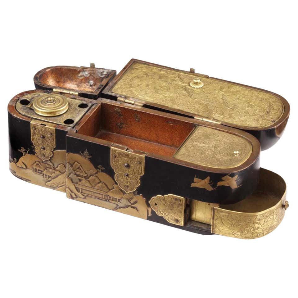Japanese Lacquer Smoking Box, Tabako Bon, Edo Period, 19th Century For ...