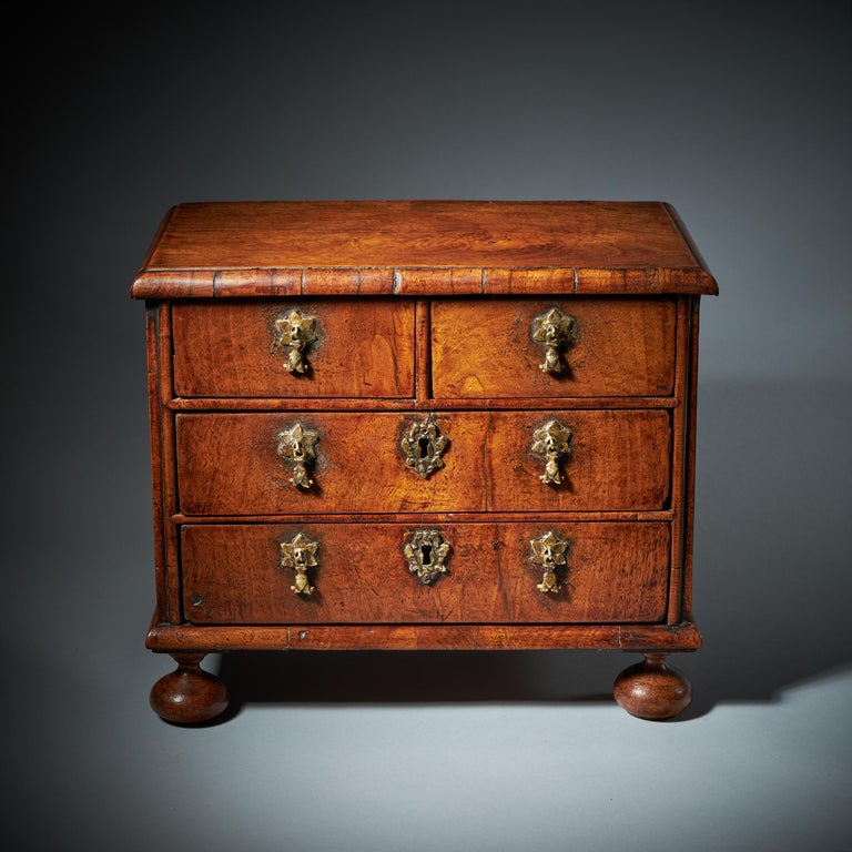 Rare 17th Century Miniature William and Mary Walnut Table Top Chest, circa 1690 For Sale 1