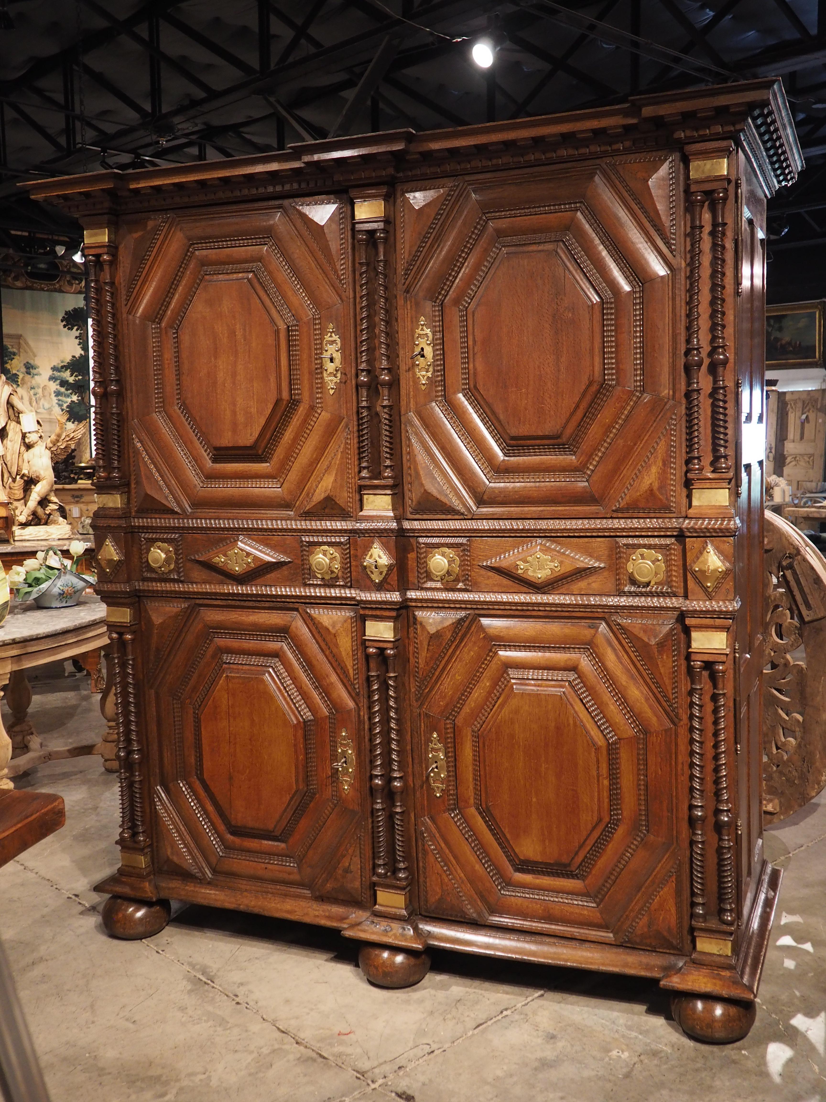 Rare 17th Century Oak and Brass 4-Door Buffet from Saint-Malo, France, C. 1690 For Sale 11