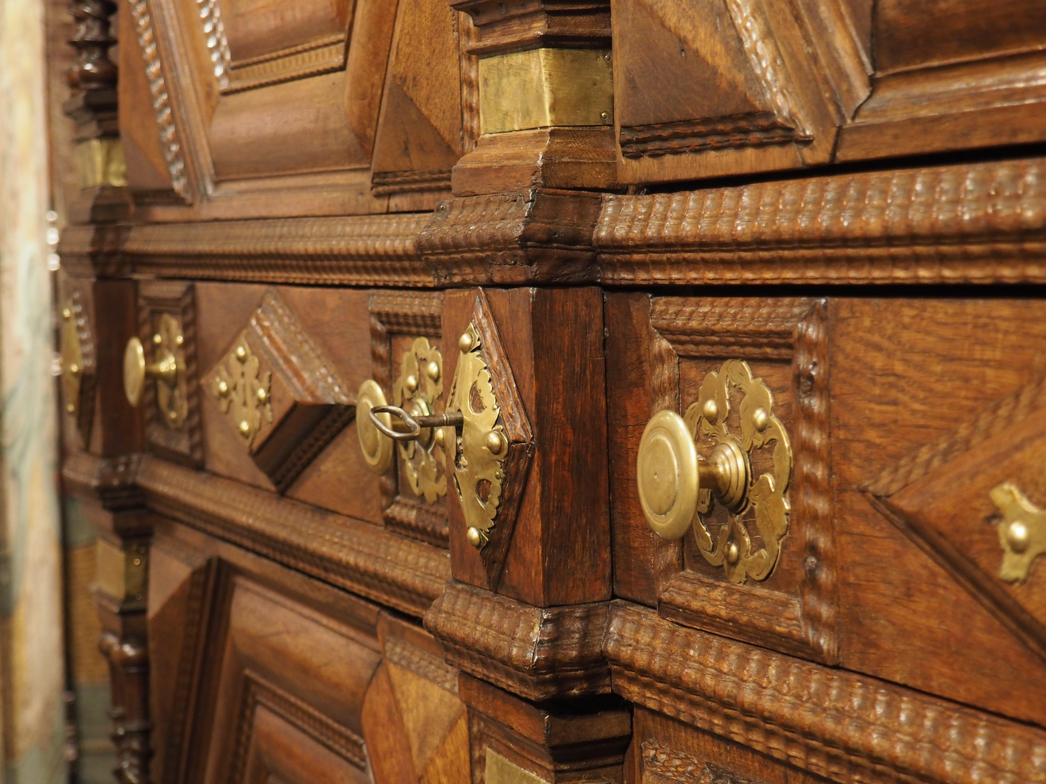 Rare 17th Century Oak and Brass 4-Door Buffet from Saint-Malo, France, C. 1690 For Sale 1