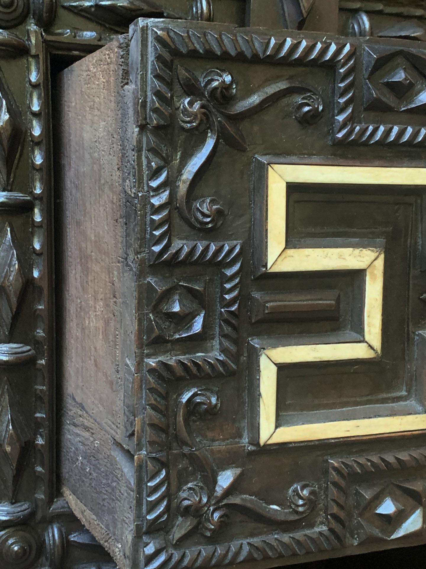 Hand-Carved Rare 17th Century Spanish Colonial Taquillon Cabinet Sideboard Buffet For Sale