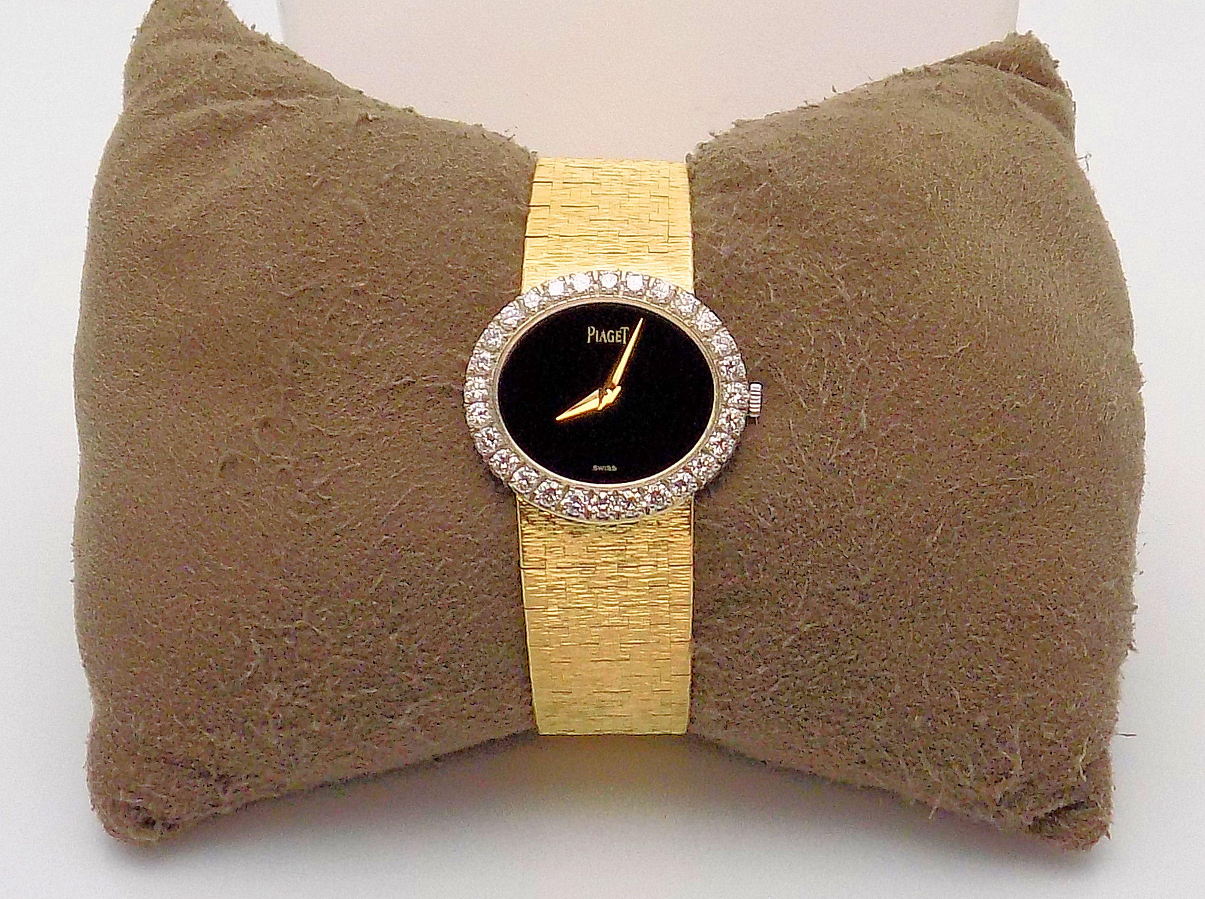 Rare 18 Karat Yellow Gold Lady's Stone Dial and Diamond Bezel Piaget Wrist Watch For Sale 2