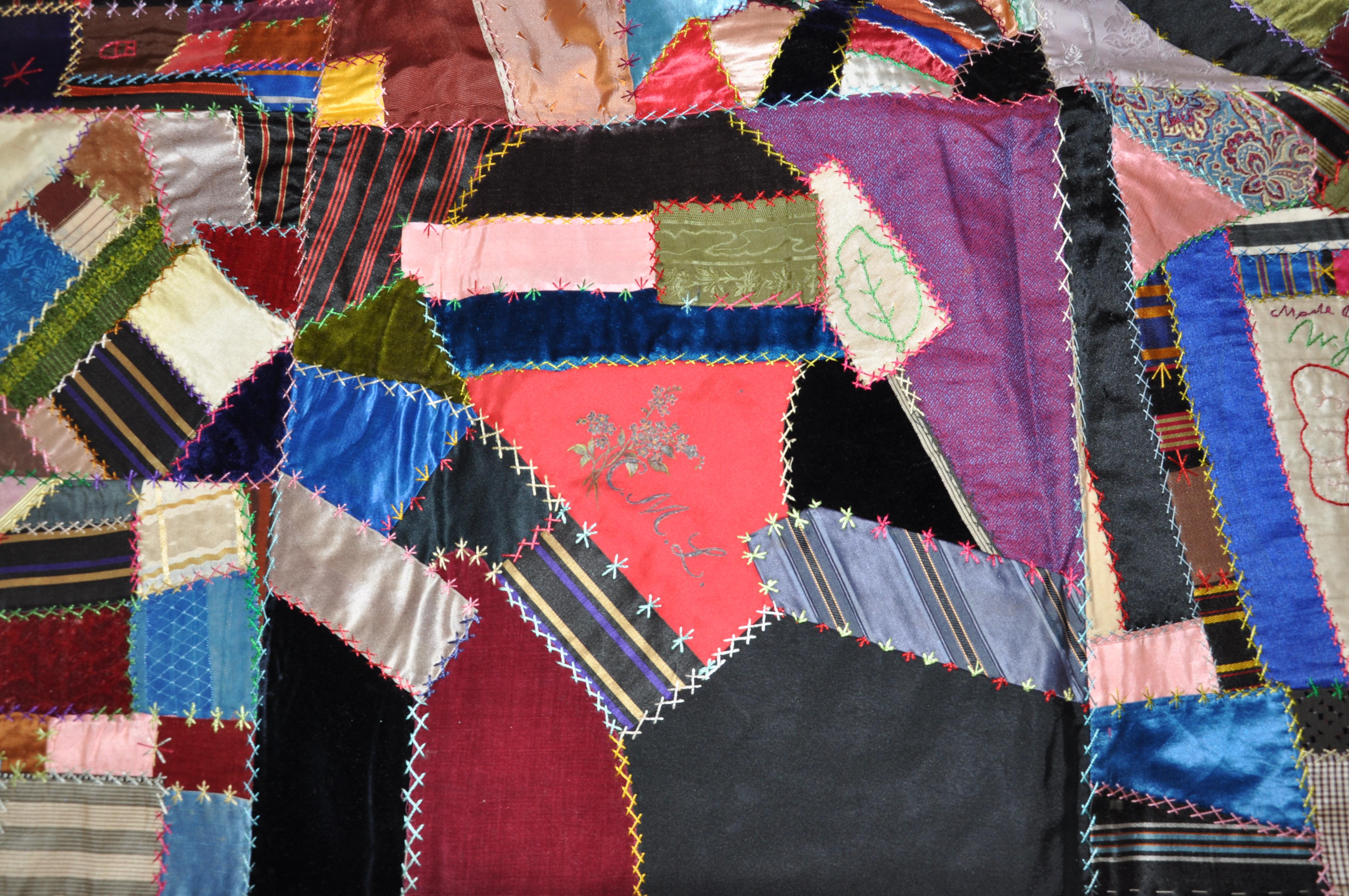 Extremely Rare and Beautifully Detailed 1800s Set of Hand-Sewn Patchwork Quilts  2