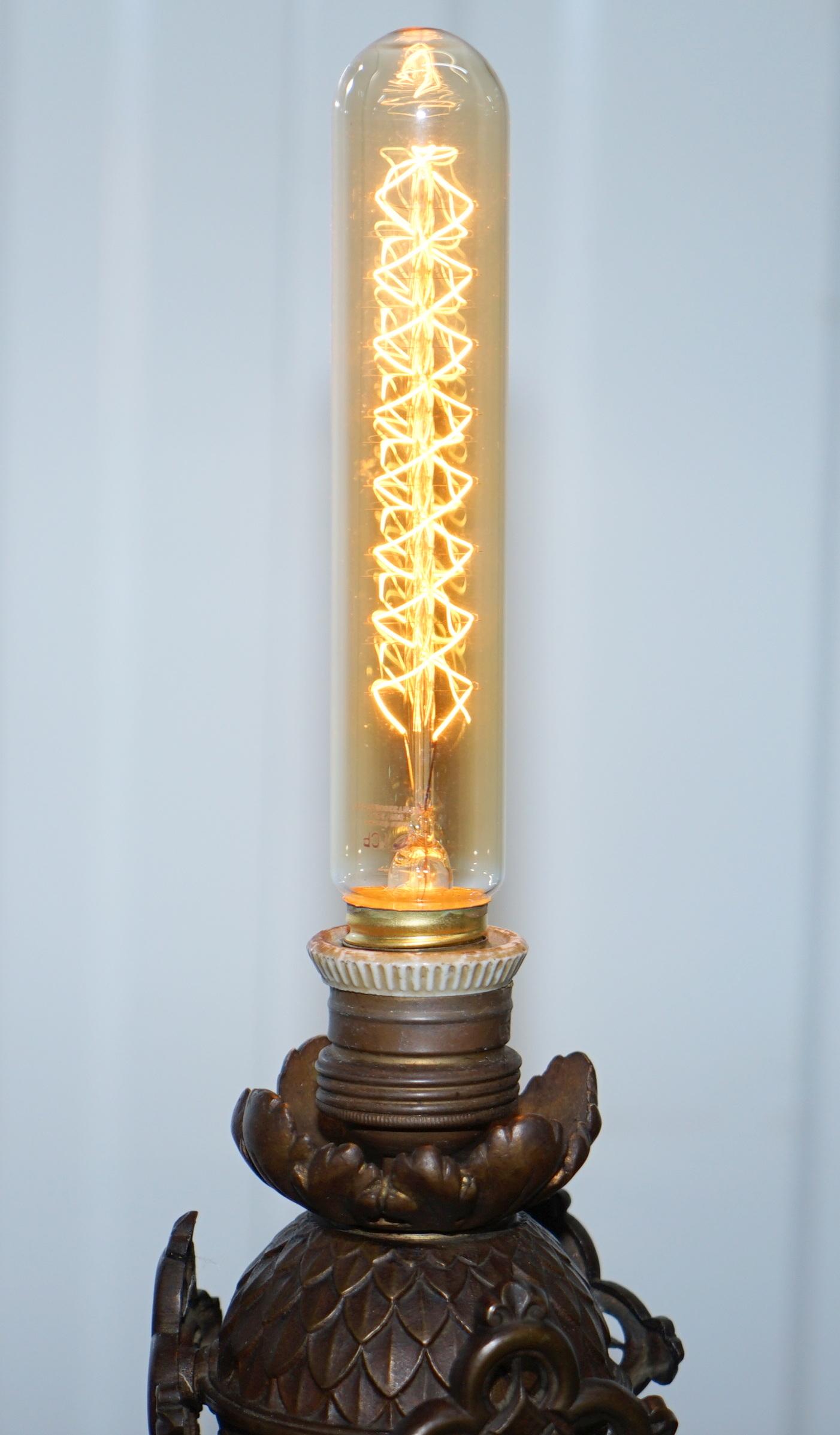 religious lamps