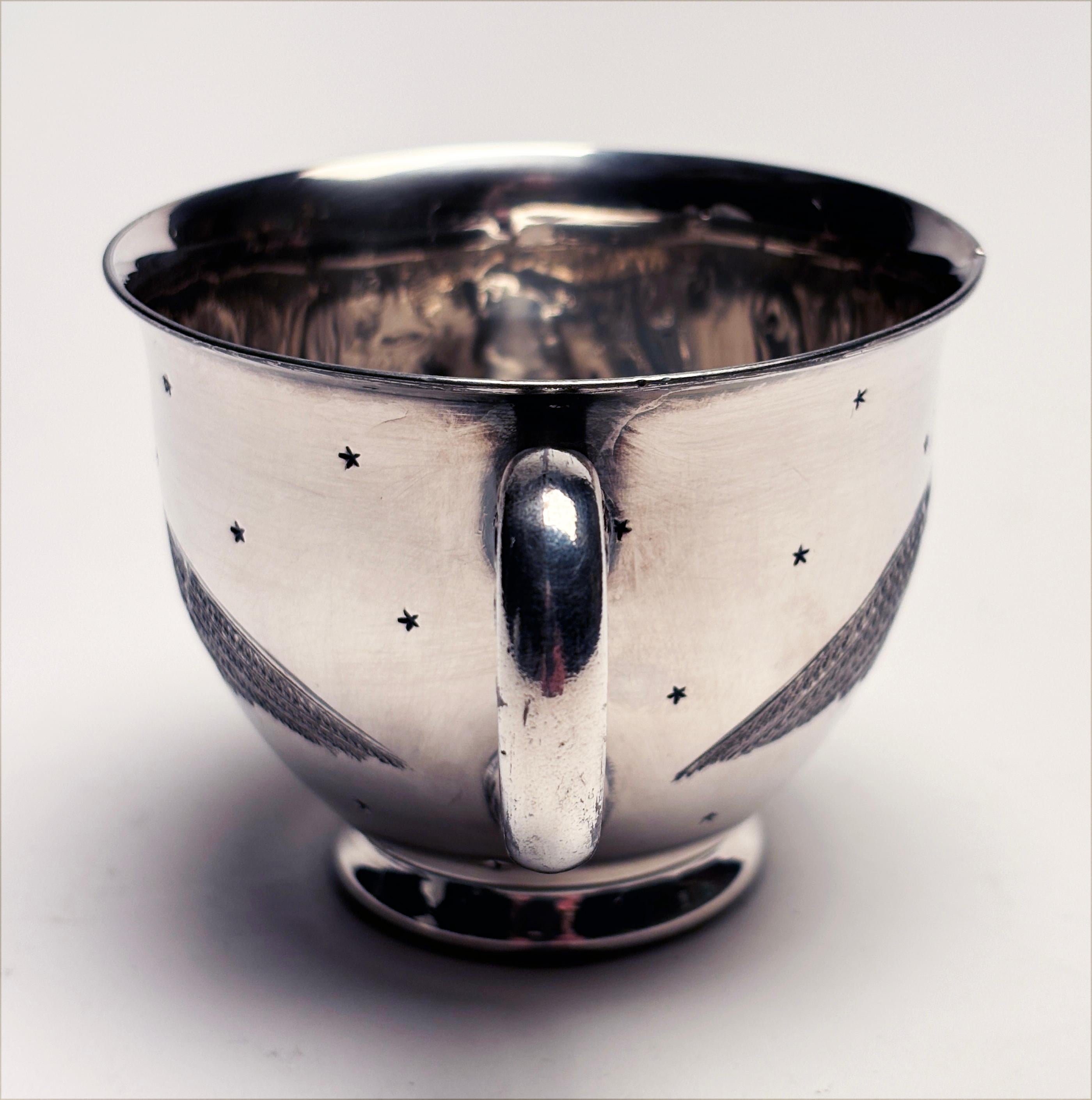 Rara taza de té de 1880 de plata esterlina con la inscripción Stars & Bird de West Silver Co. en venta 4