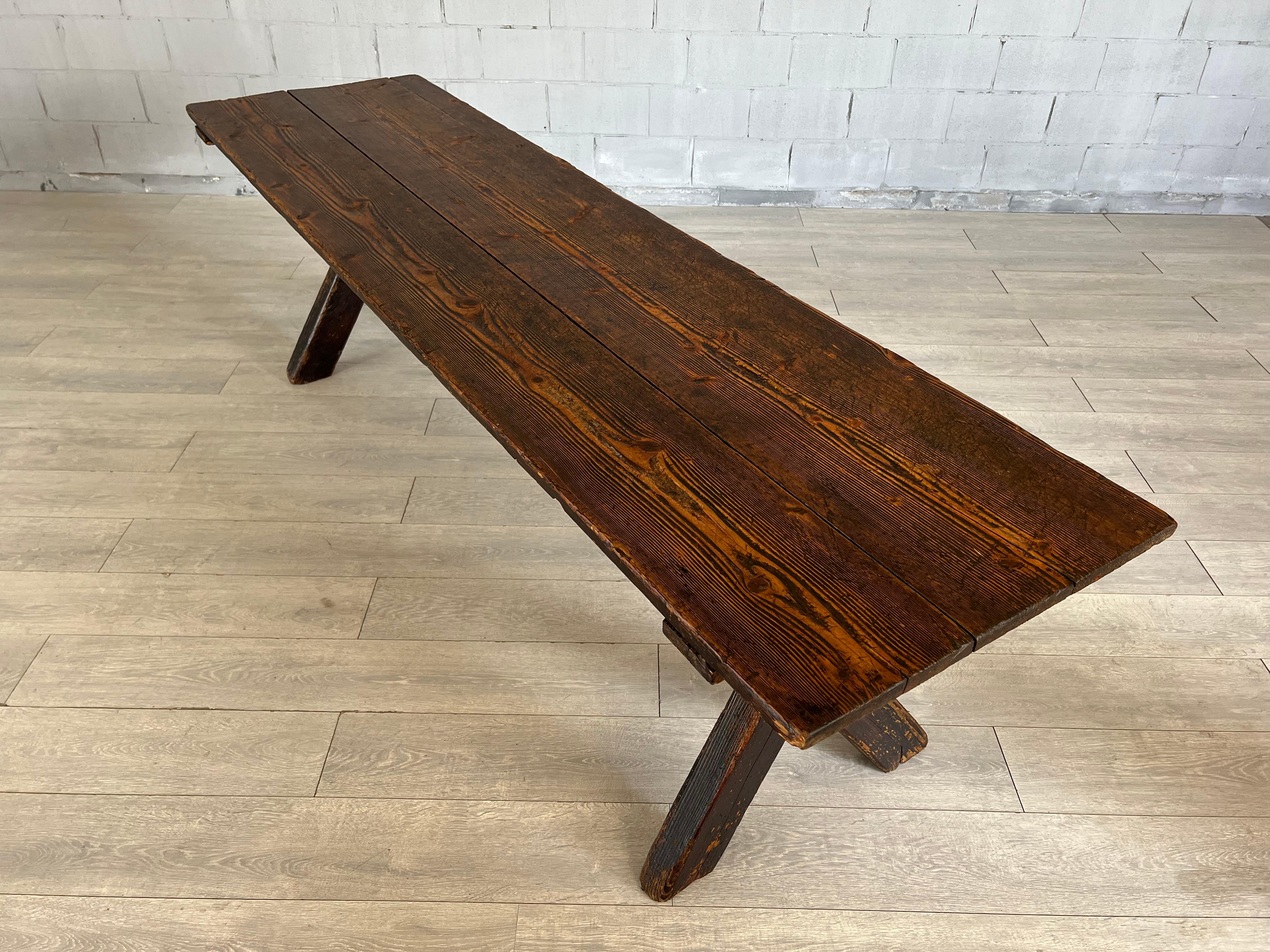 Antique Scandinavian Pine Trestle Dining Table With X-Legs Base For Sale 4